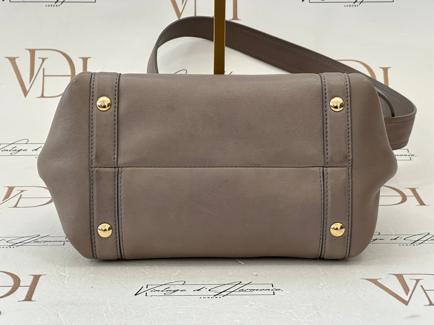 382385 - Salvatore Ferragamo Sofia