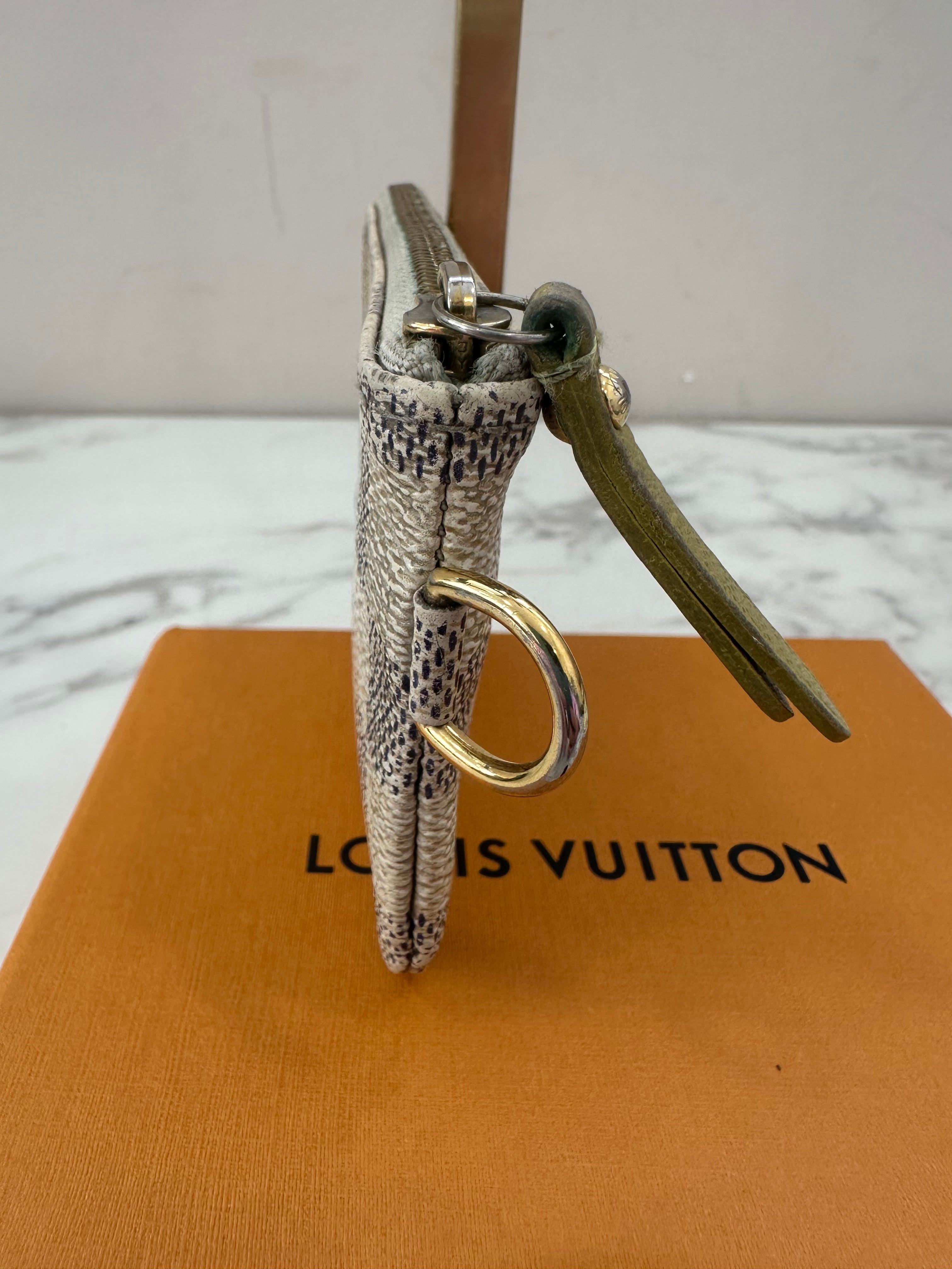 Louis Vuitton Cles Azur