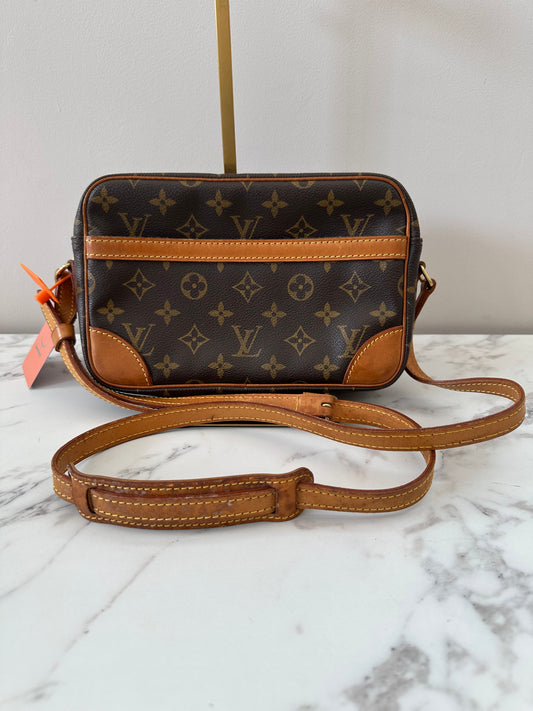 Louis Vuitton Trocadero 24