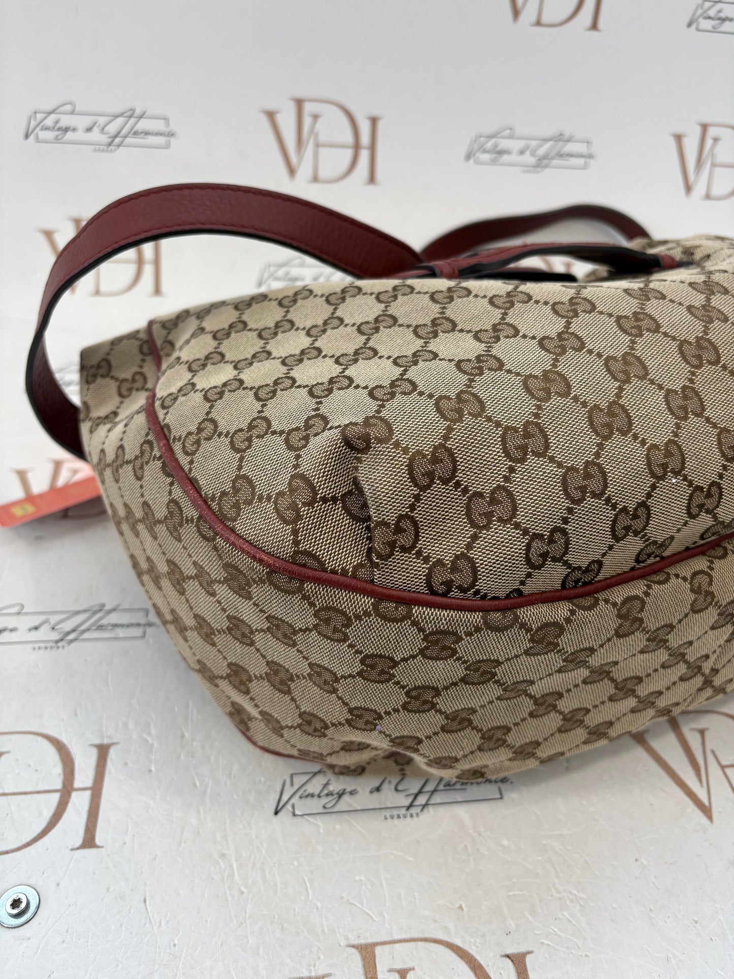 383448 - Gucci Sukey
