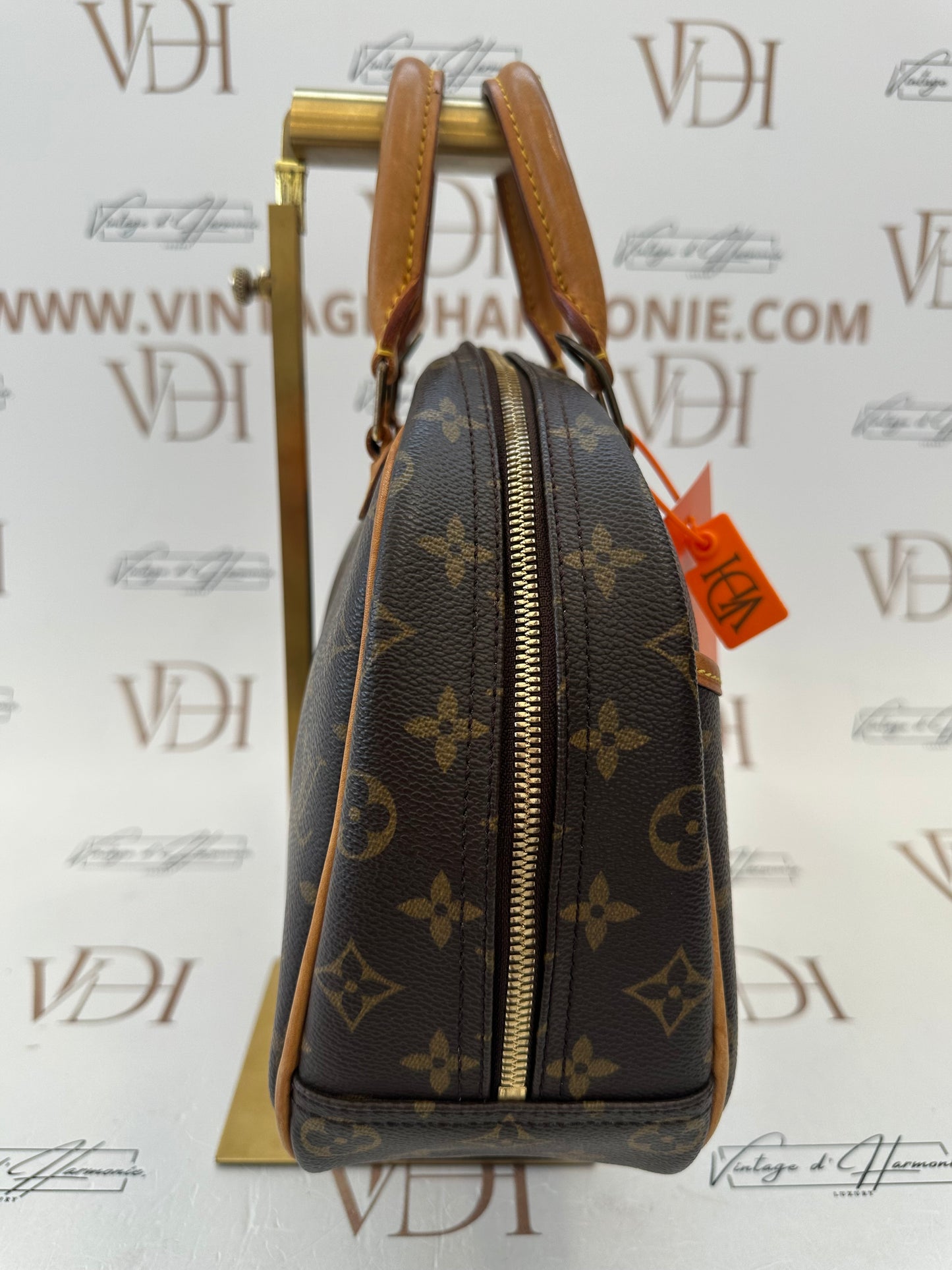 017832 - Louis Vuitton Trouville