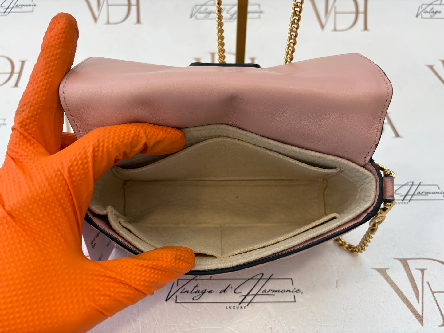 383617 - Fendi Baguette