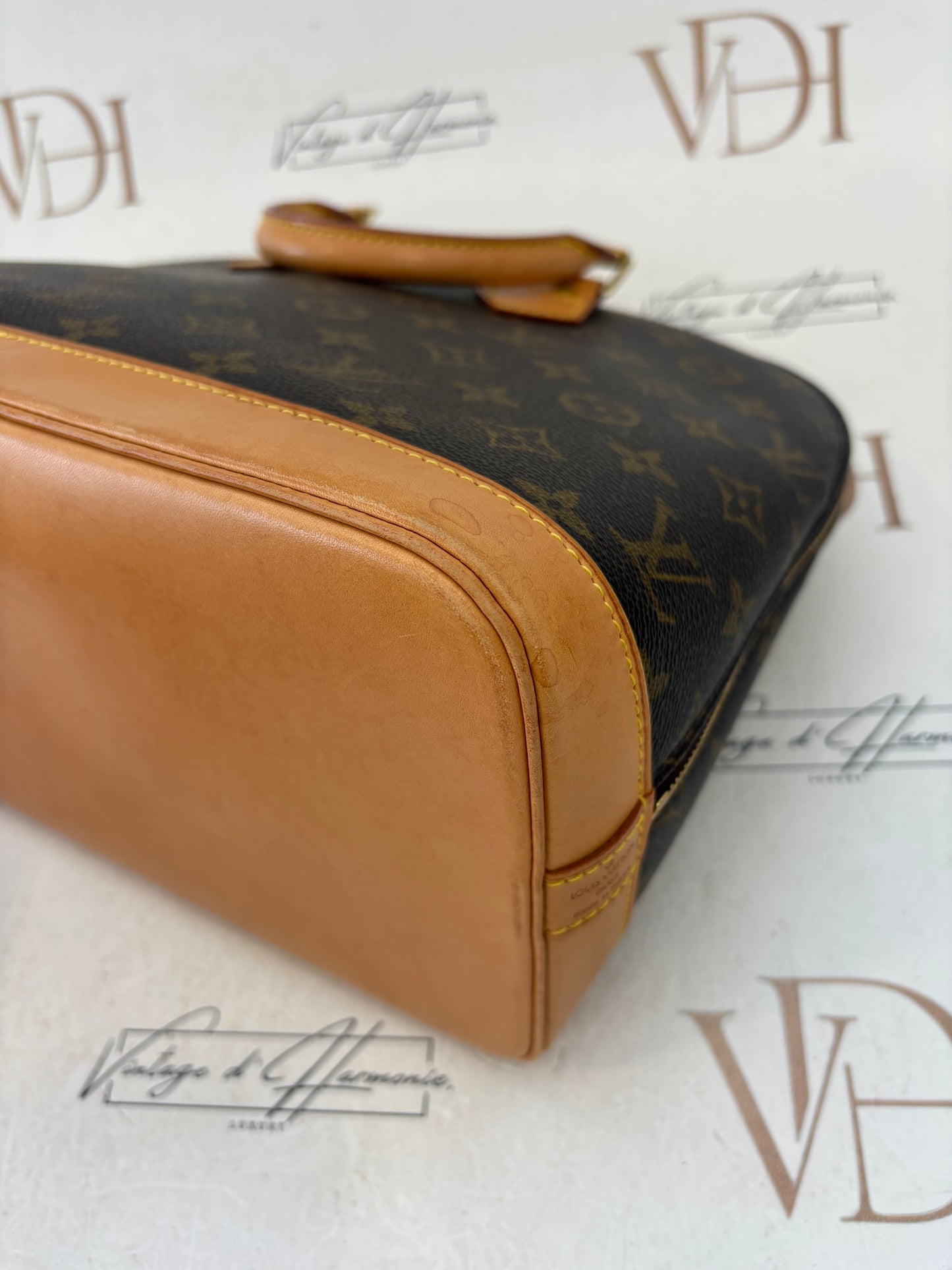 018538 - Louis Vuitton Alma