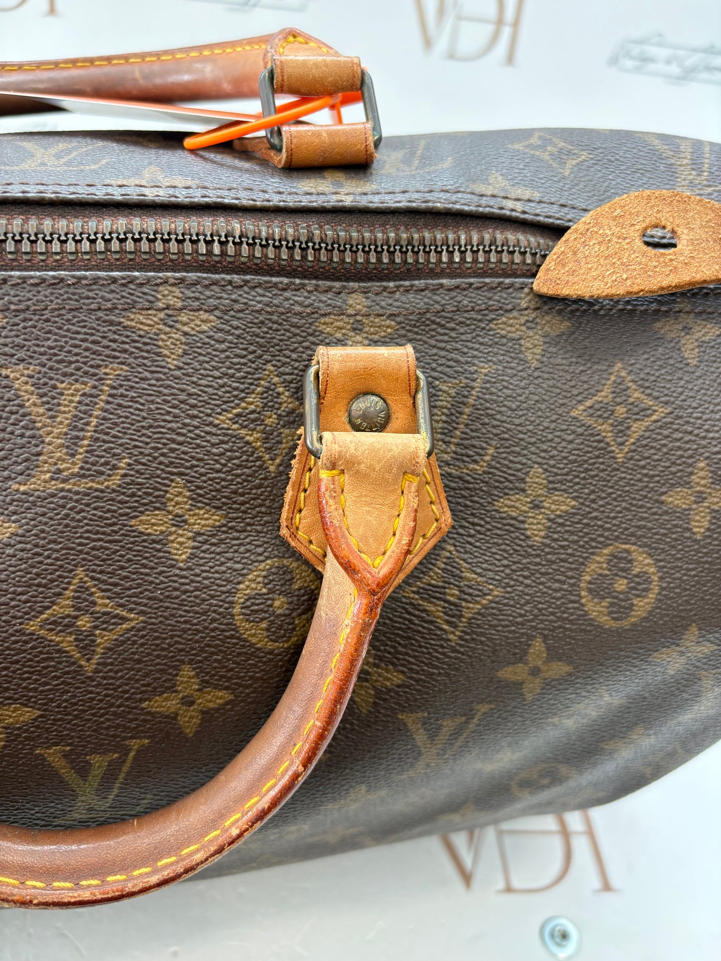 018773 - Louis Vuitton Speedy 40