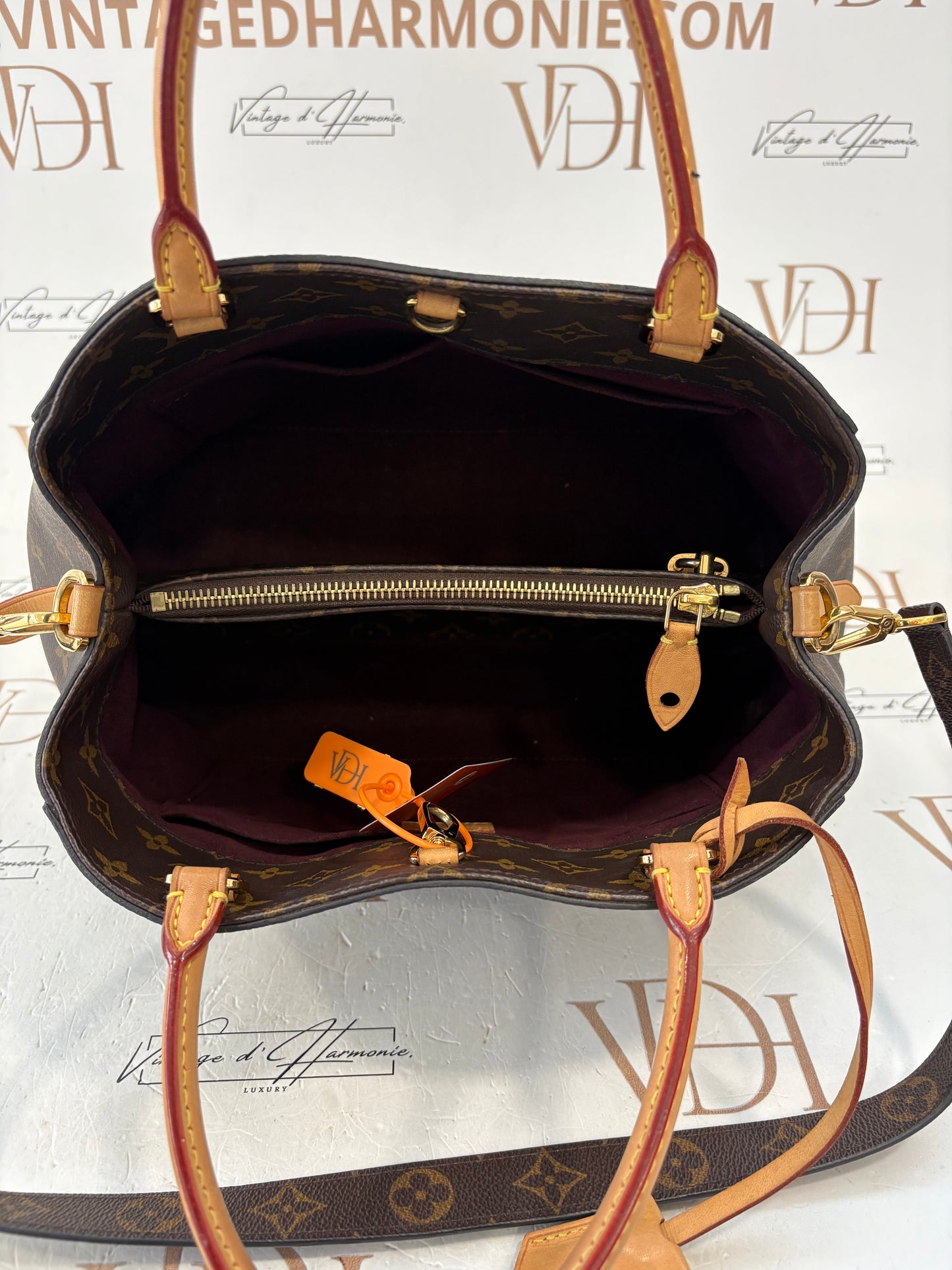 200791 - Louis Vuitton Montaigne