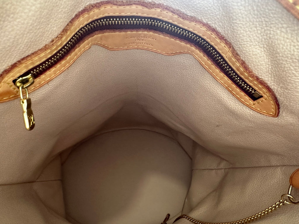 Louis Vuitton Bucket GM