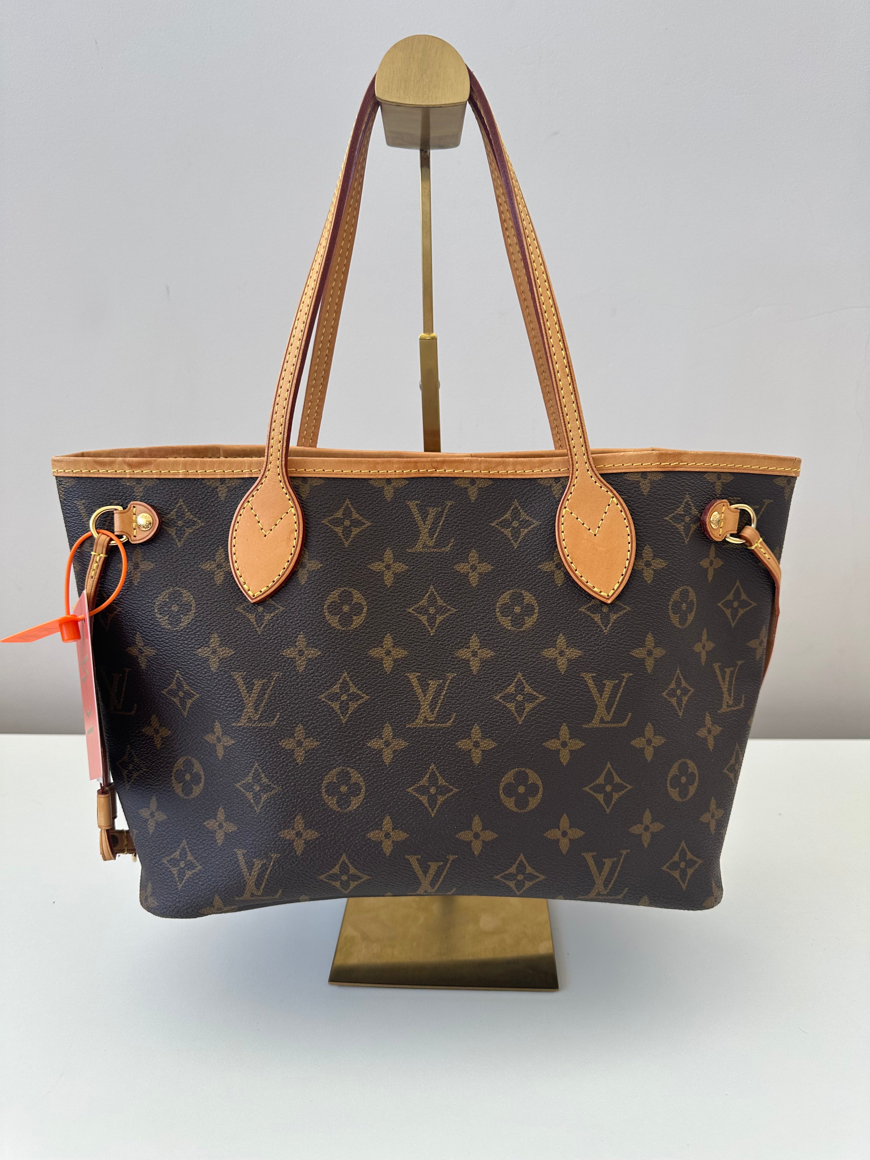 Louis Vuitton Neverfull PM
