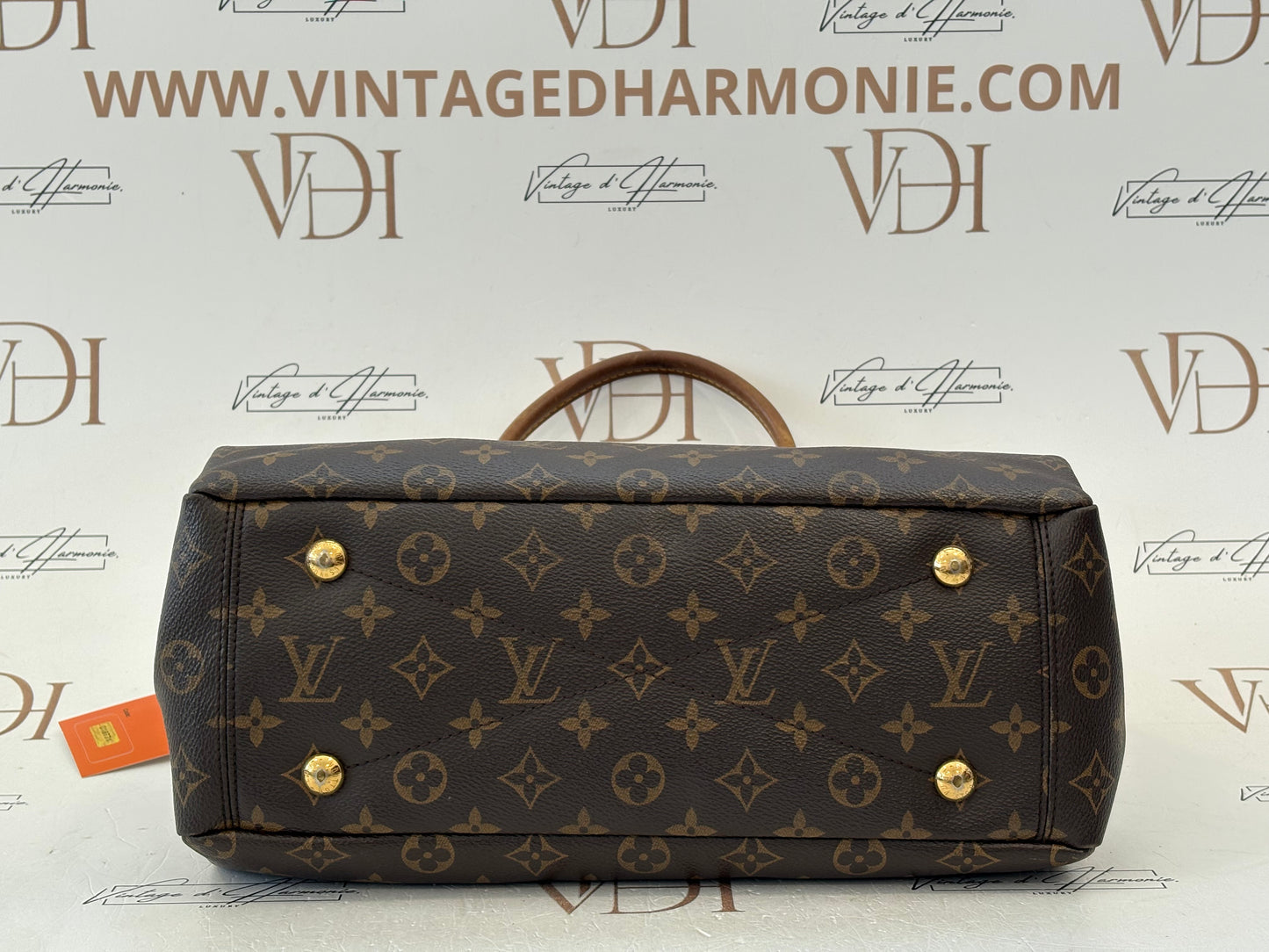 018771 - Louis Vuitton Pallas