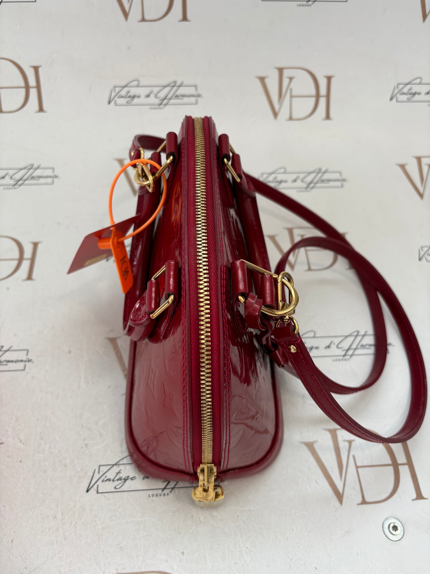 200879 - Louis Vuitton Alma BB