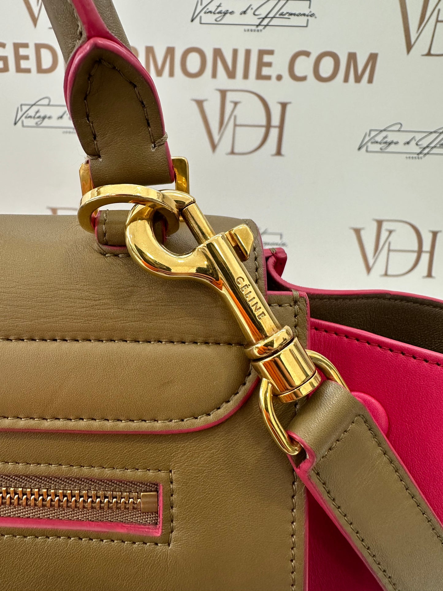 382494 - Céline Trapeze