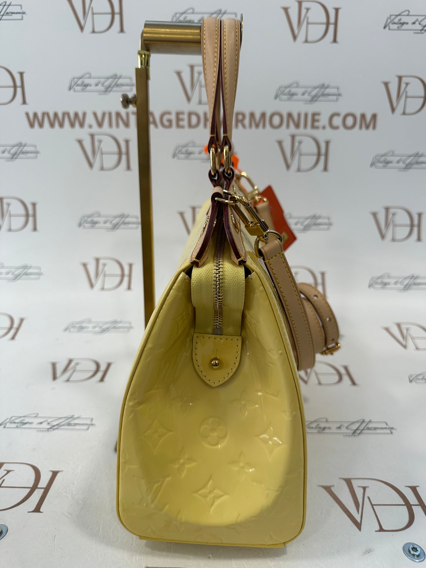 382690 - Louis Vuitton Brea