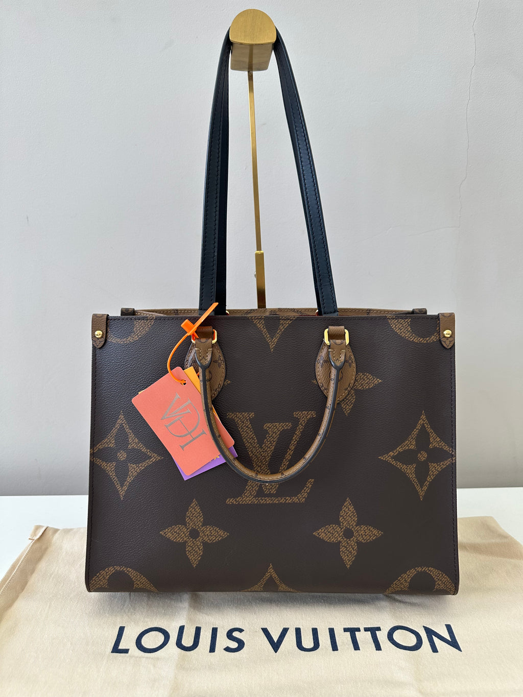 Louis Vuitton Giant Onthego