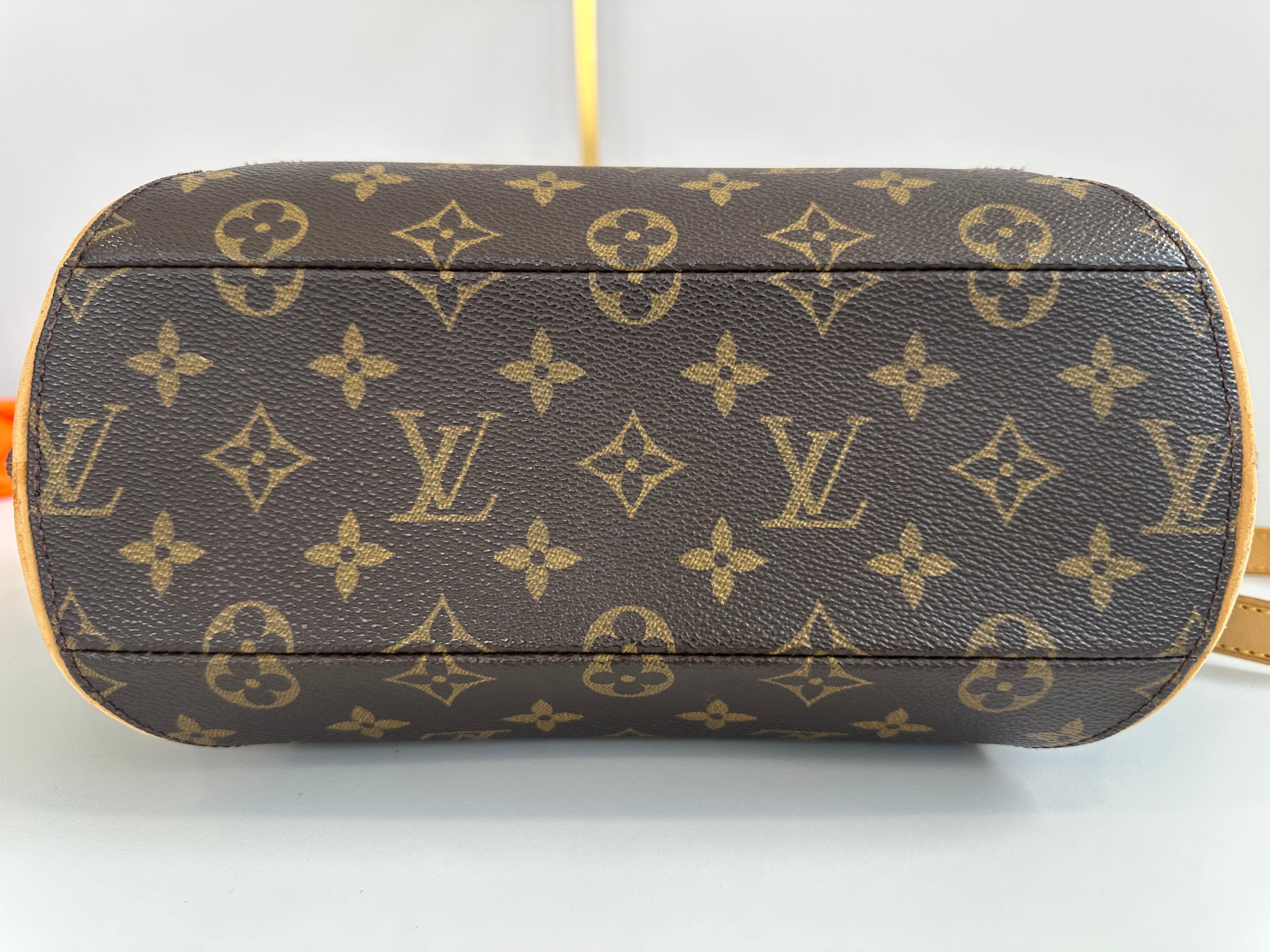 Louis Vuitton Ellipse Shop