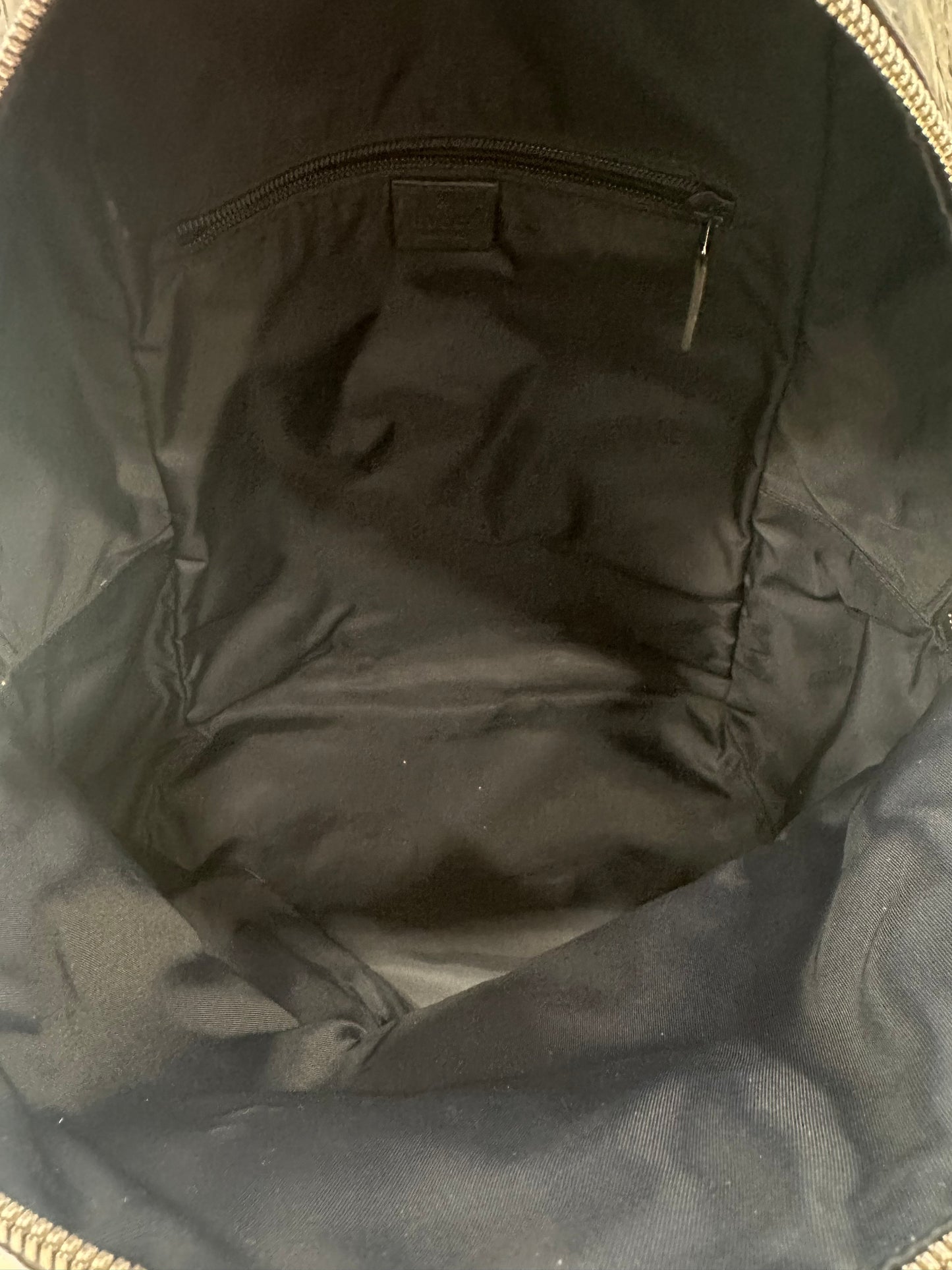 382553 - Gucci Backpack