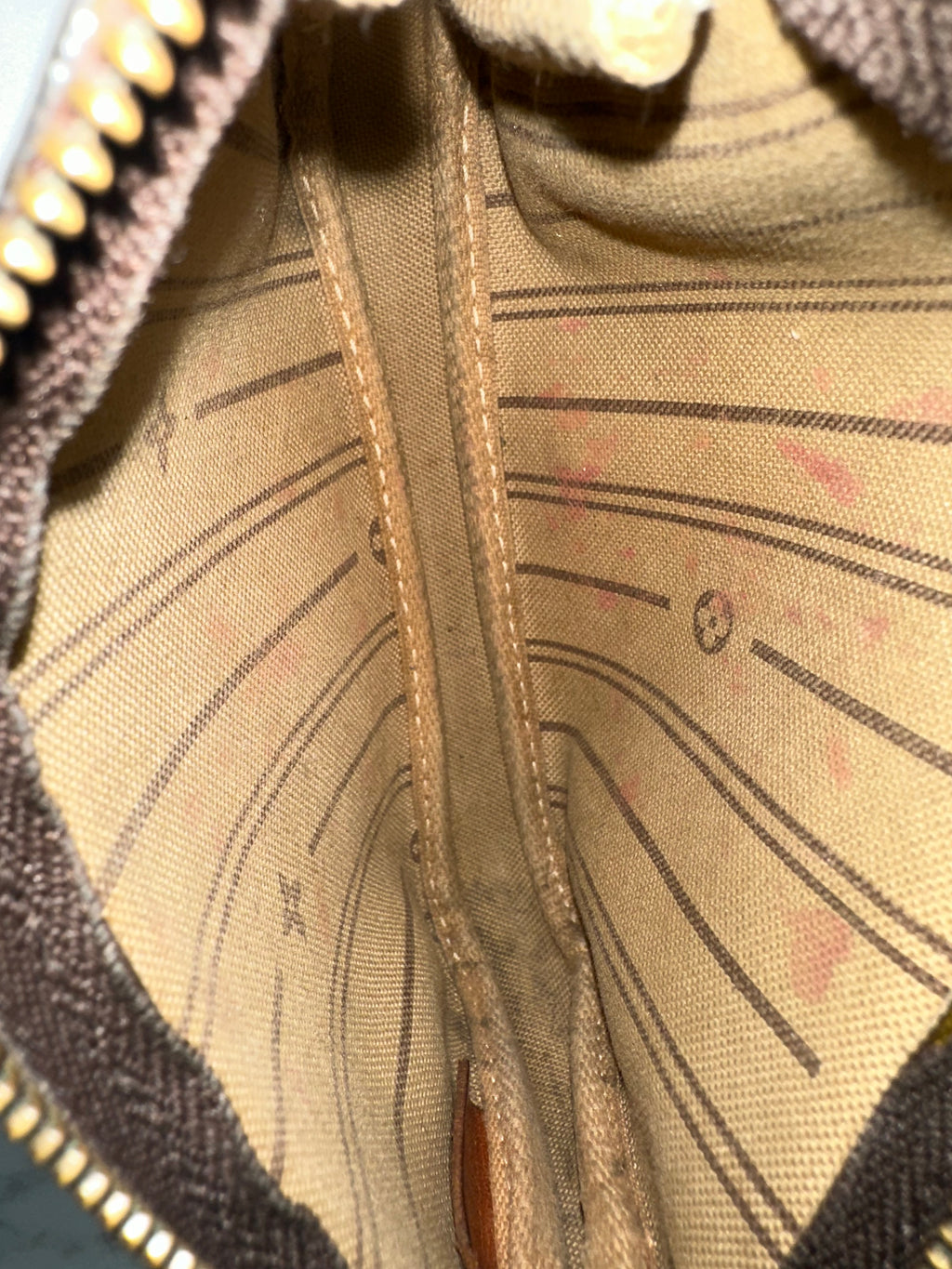 Louis Vuitton Mini Pochette Accessoires