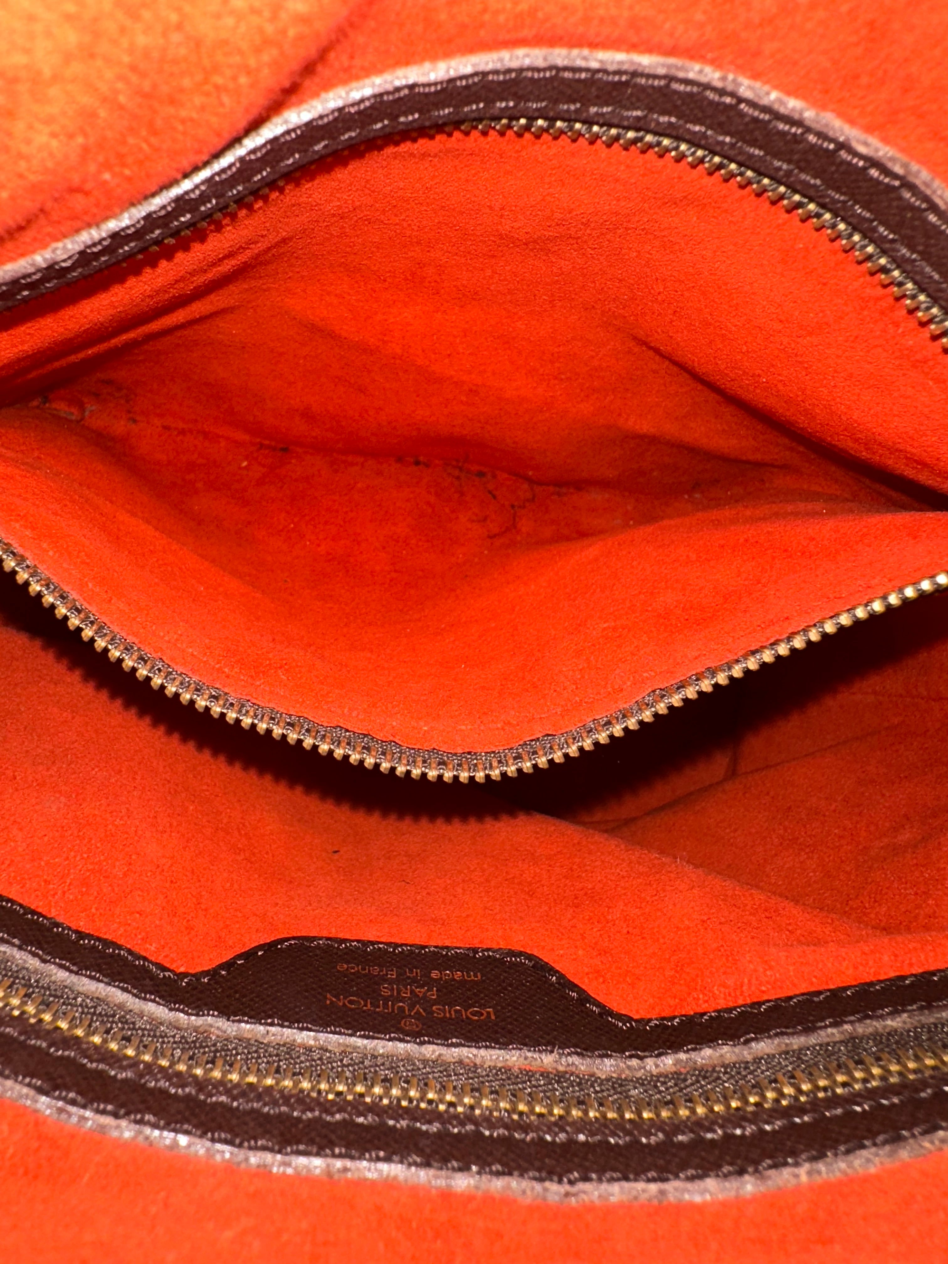 Louis Vuitton Marais