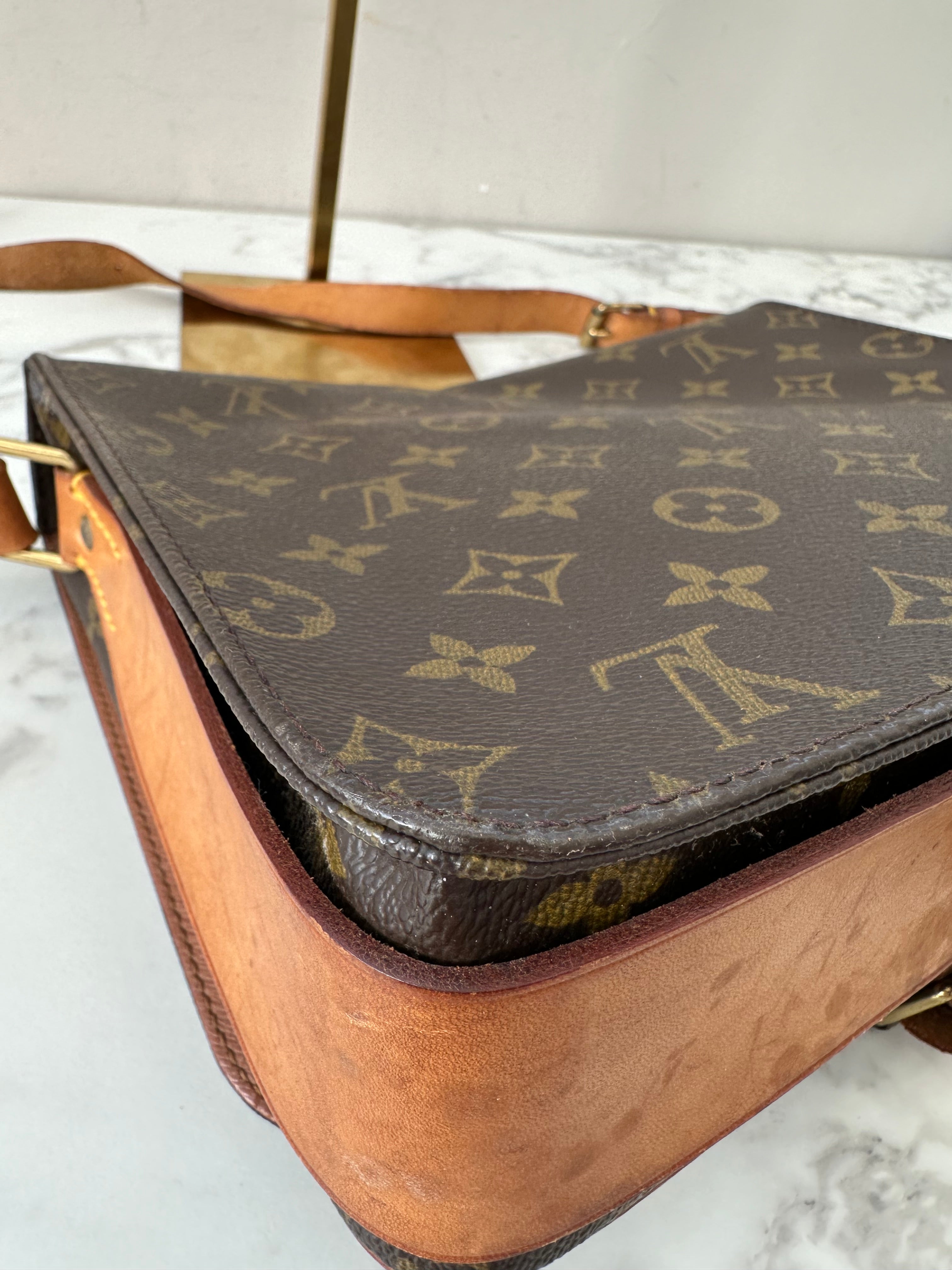 Louis Vuitton Cartouchiere GM