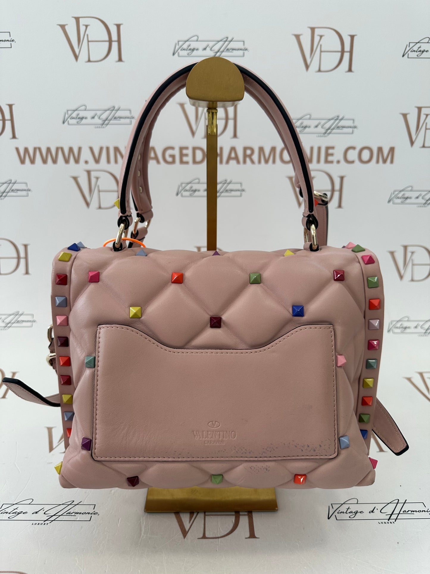 382347 - Valentino Candystud