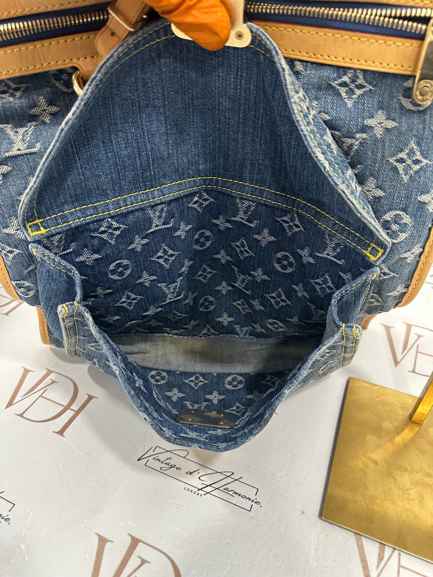 384021 - Louis Vuitton Sac Plat
