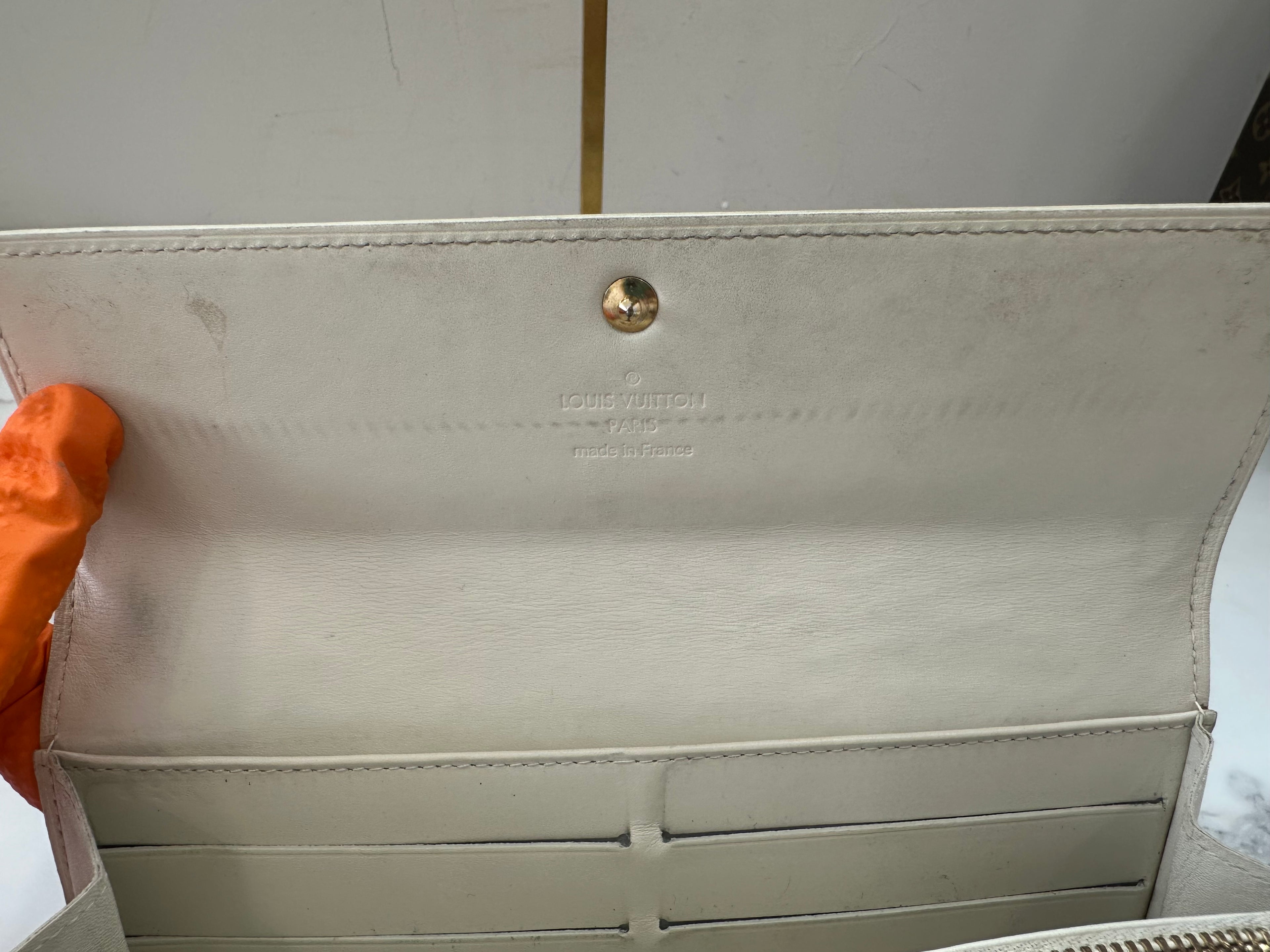 Louis Vuitton Bifold Wallet Vernis