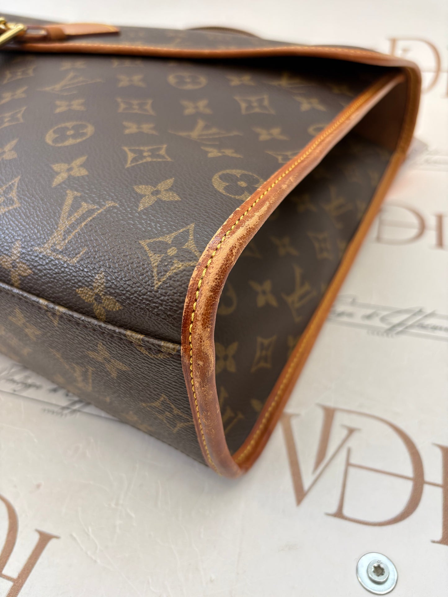 017677 - Louis Vuitton Beverly Business 43