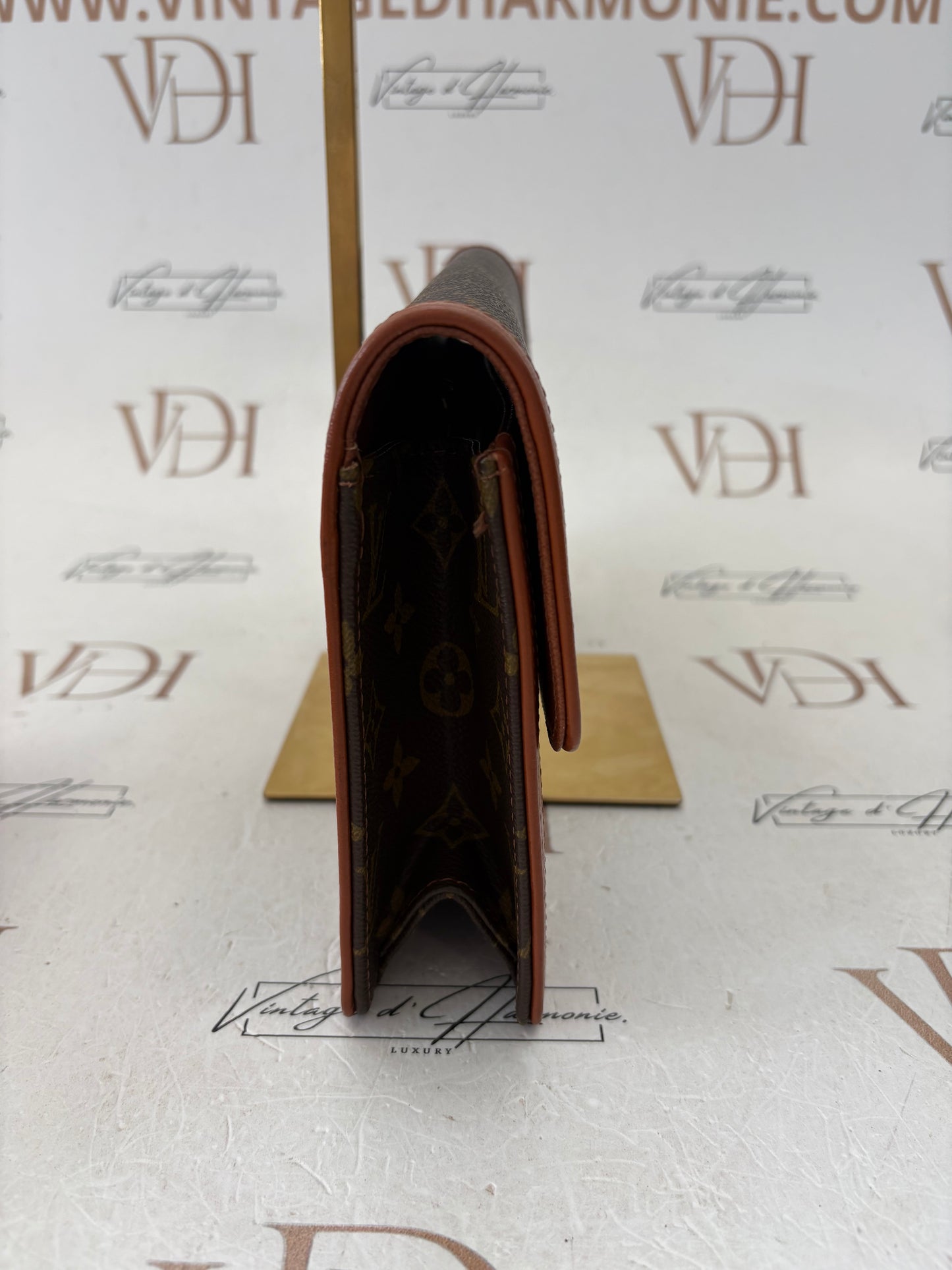 018204 - Louis Vuitton Pochette Dame GM