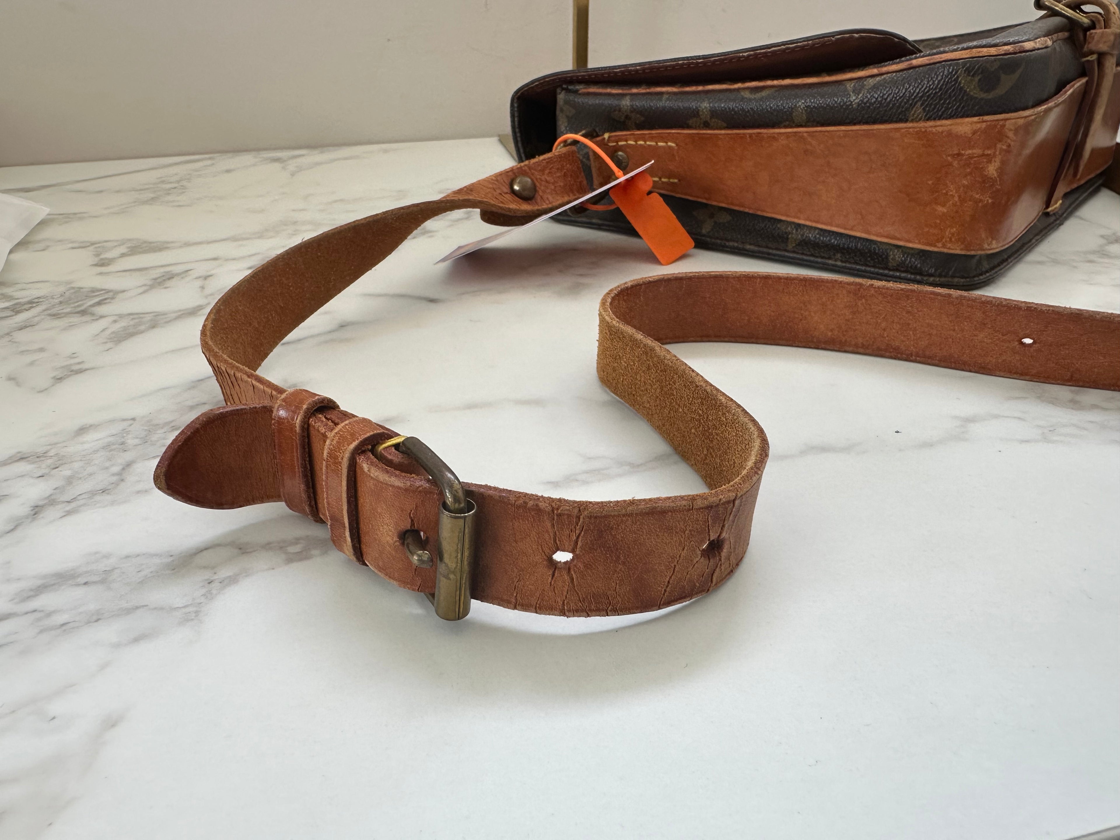 Louis Vuitton Cartouchiere GM