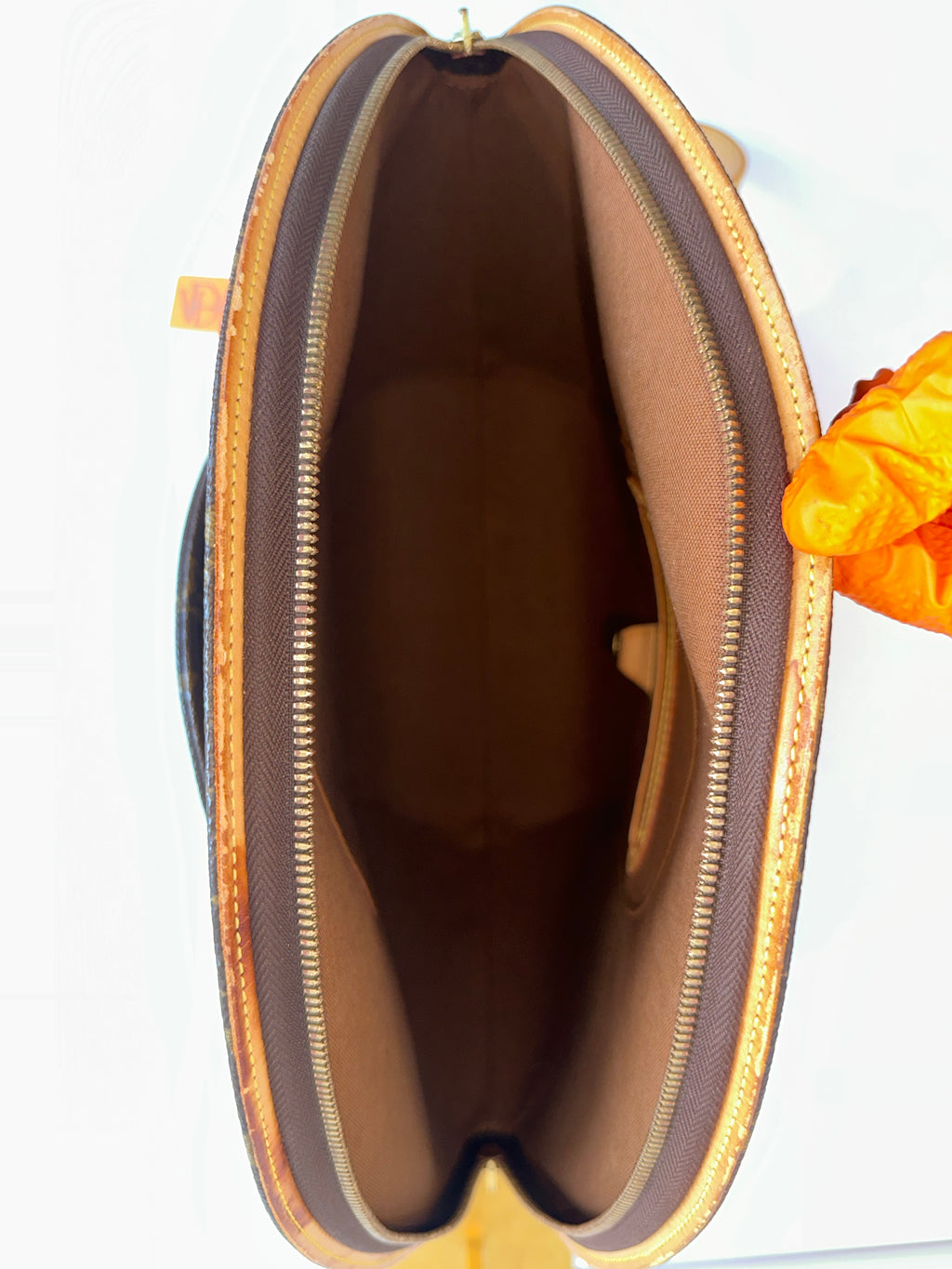 Louis Vuitton Ellipse Shop