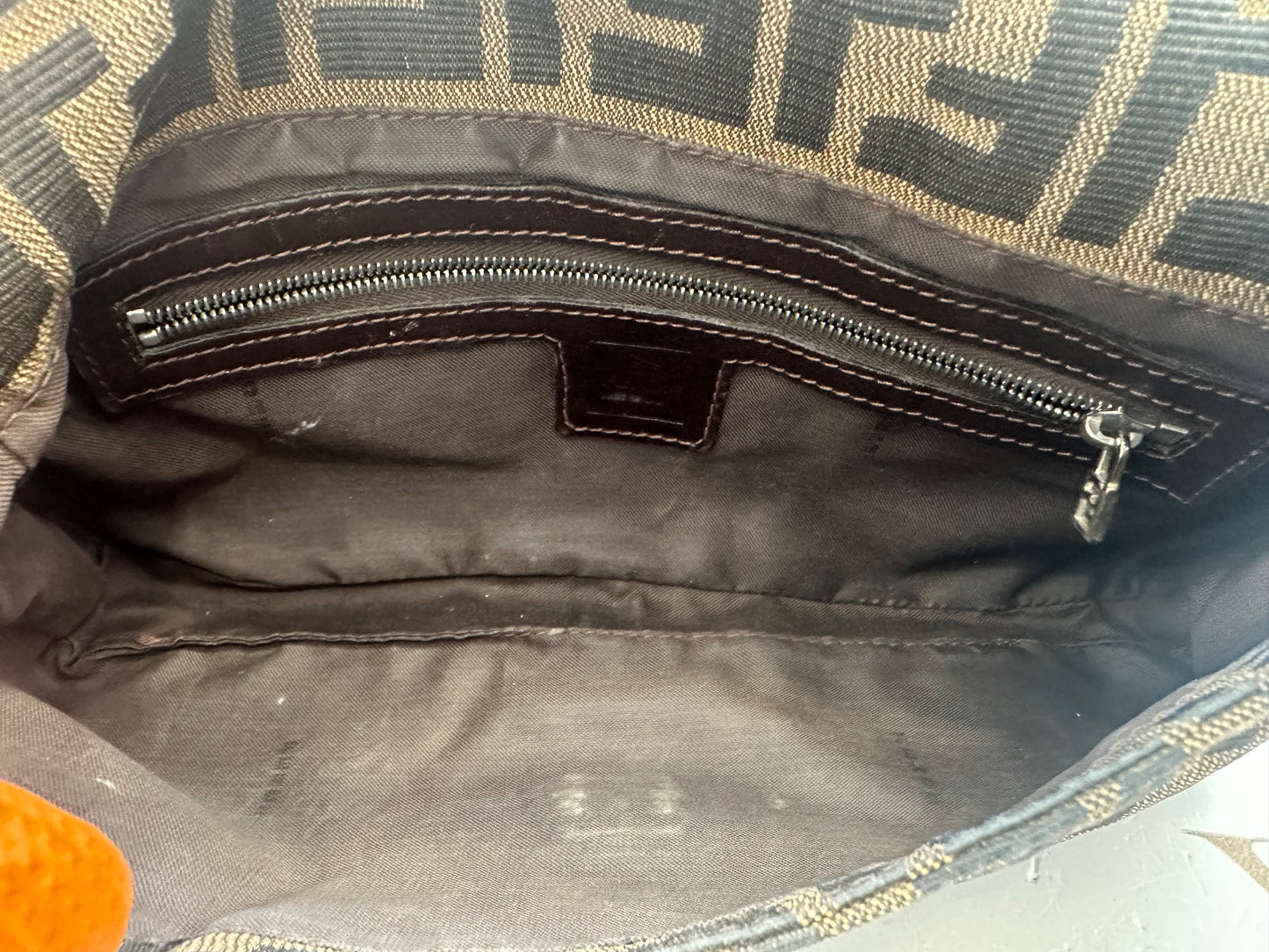 382677 - Fendi Mamma Forever