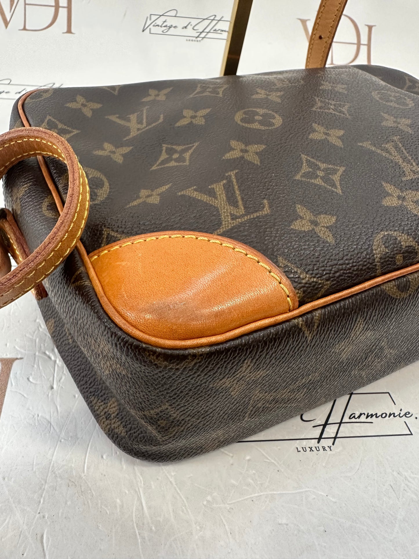 017786 - Louis Vuitton Trocadero 27
