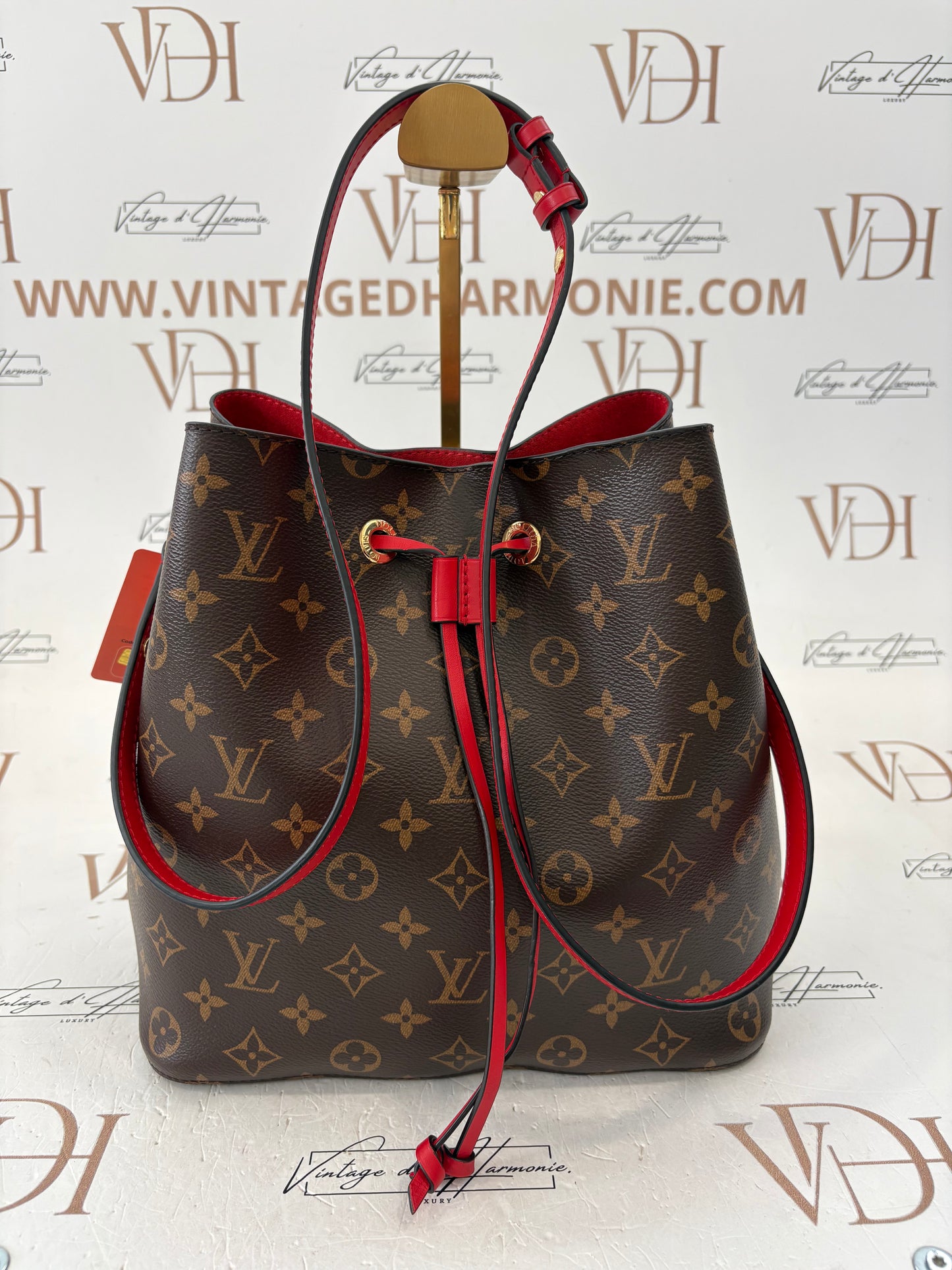383929 - Louis Vuitton NeoNoé