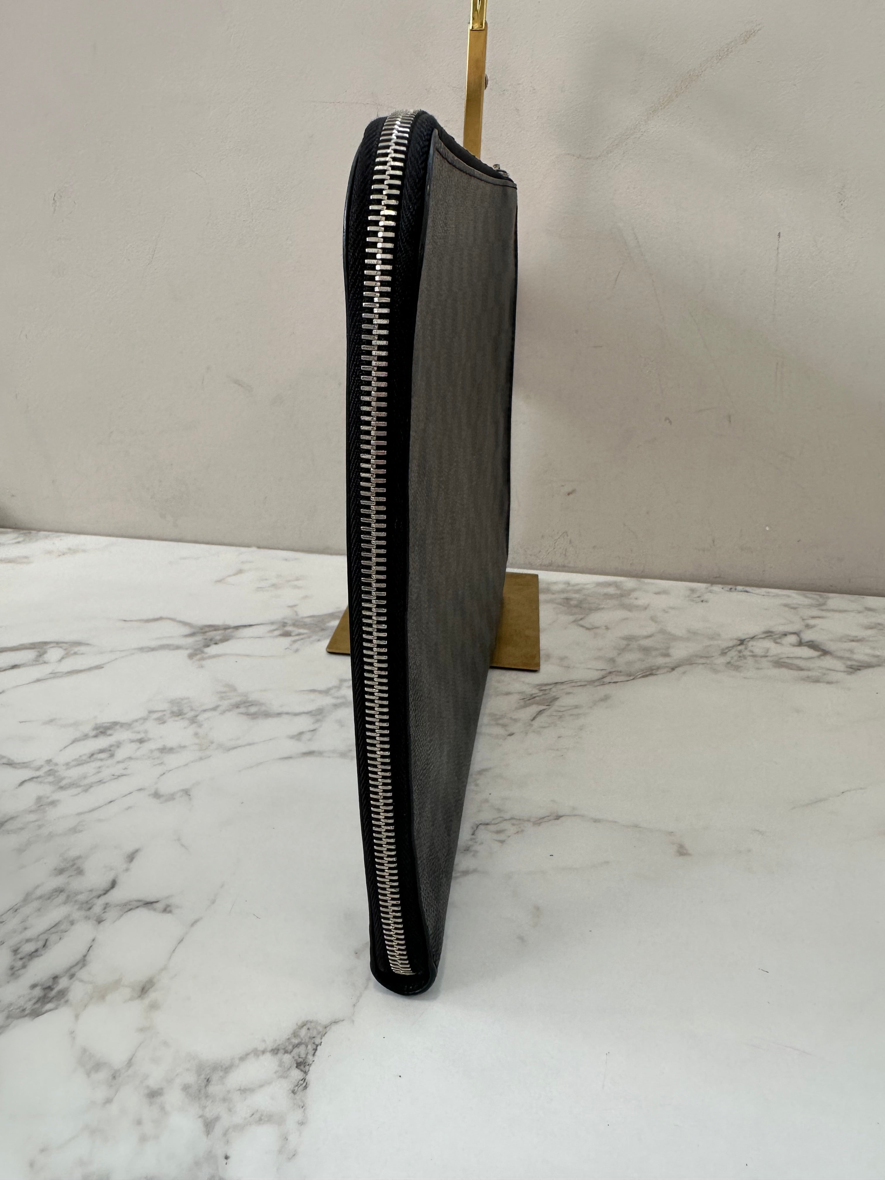 Louis Vuitton Porte Documents Graphite