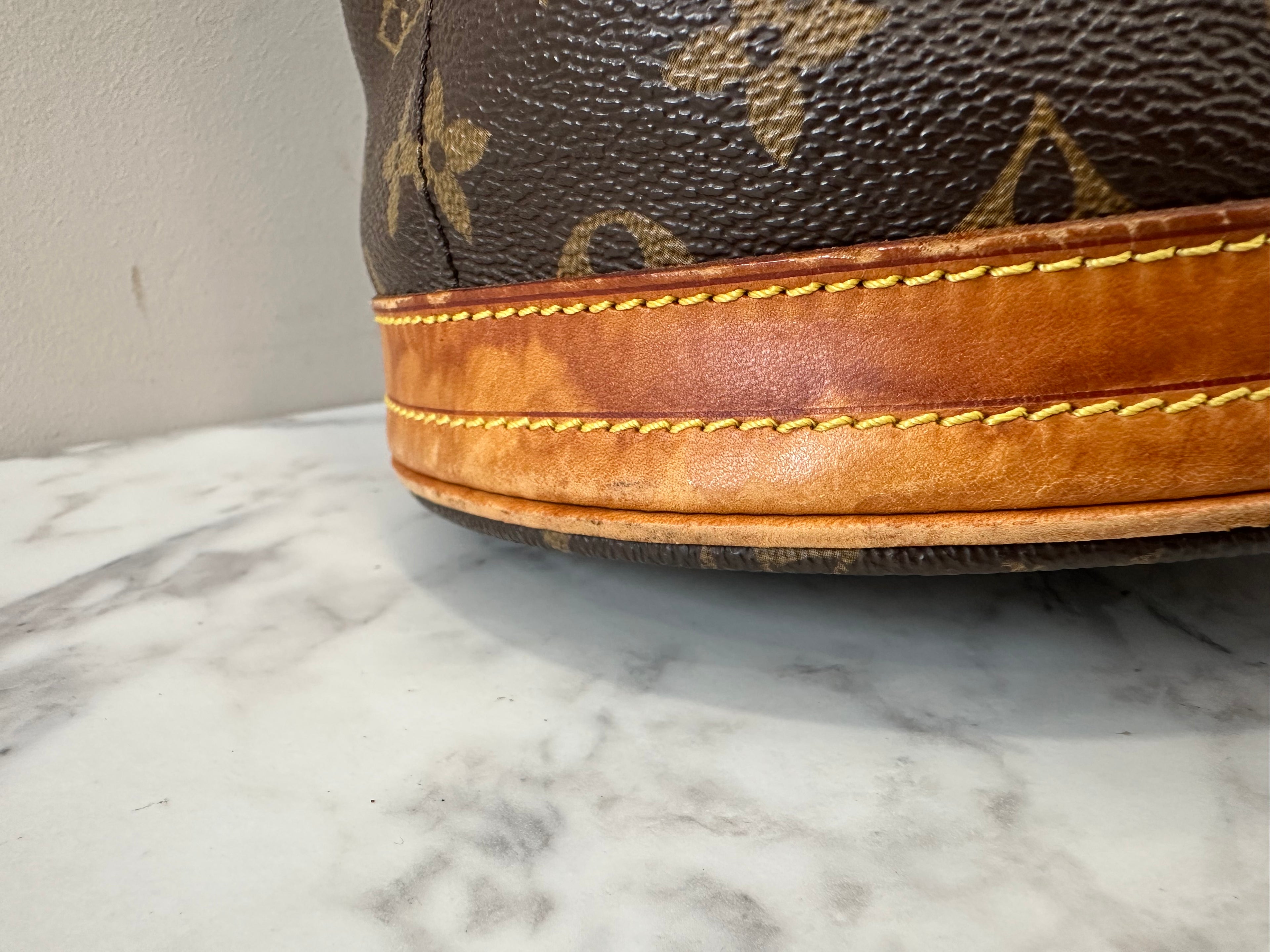 Louis Vuitton Bucket GM