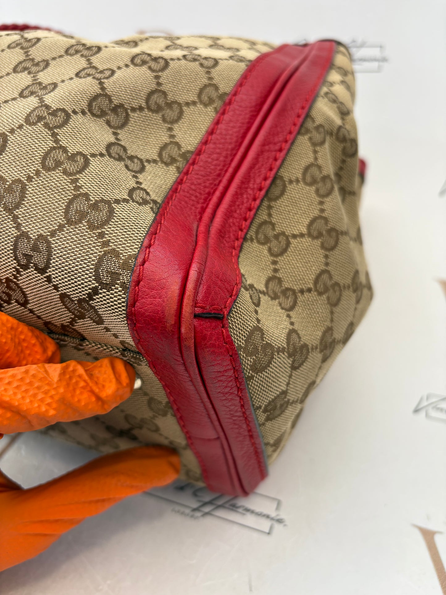 383624 - Gucci Bella