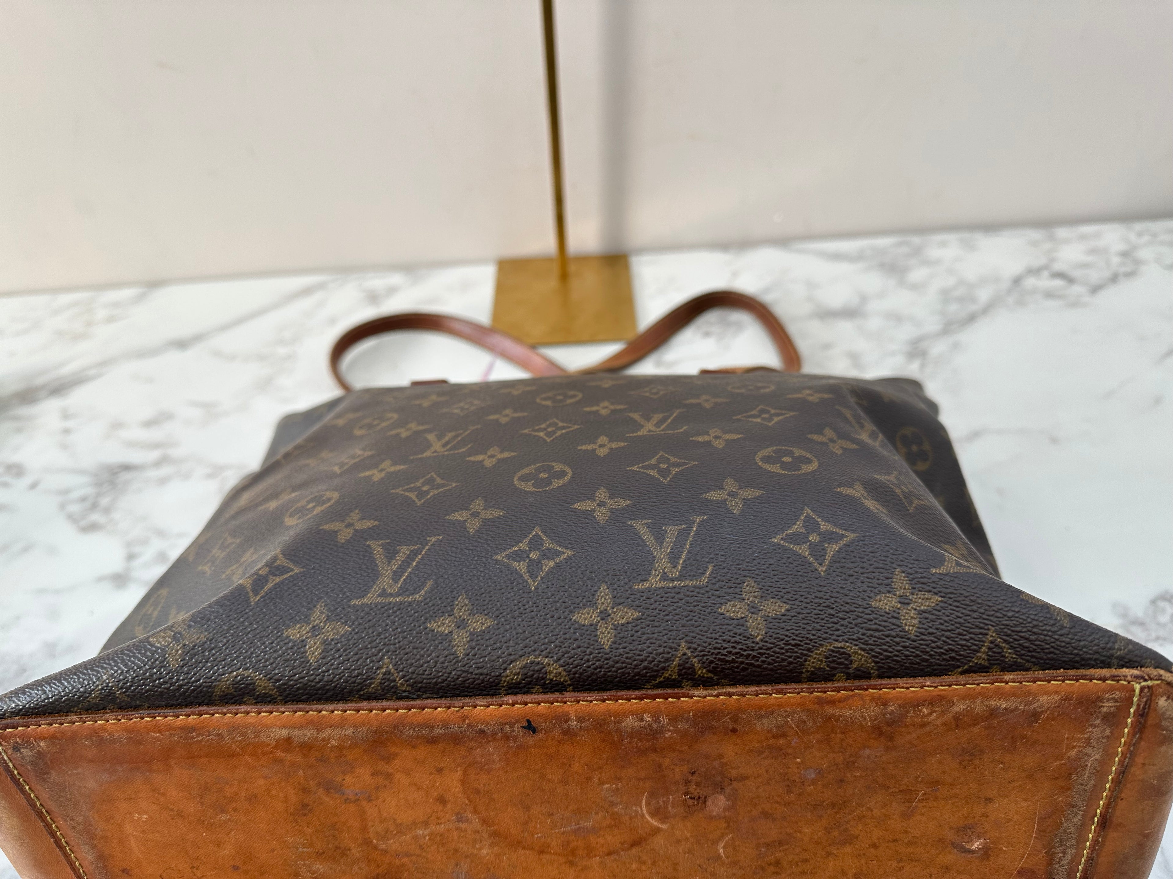Louis Vuitton Cabas mezzo