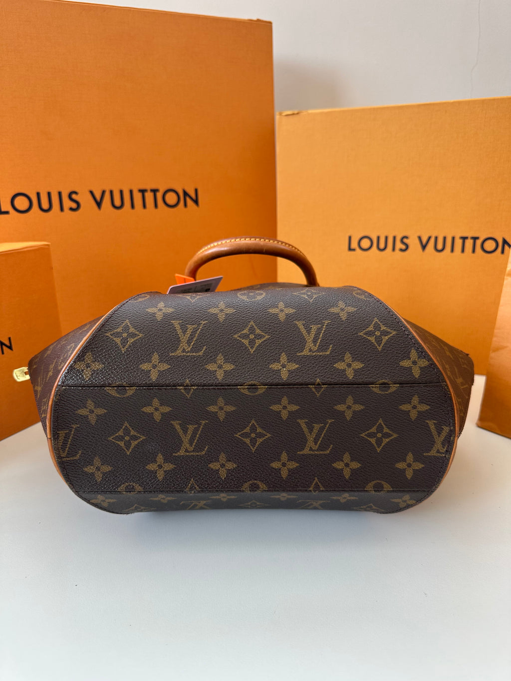 Louis Vuitton Ellipse MM