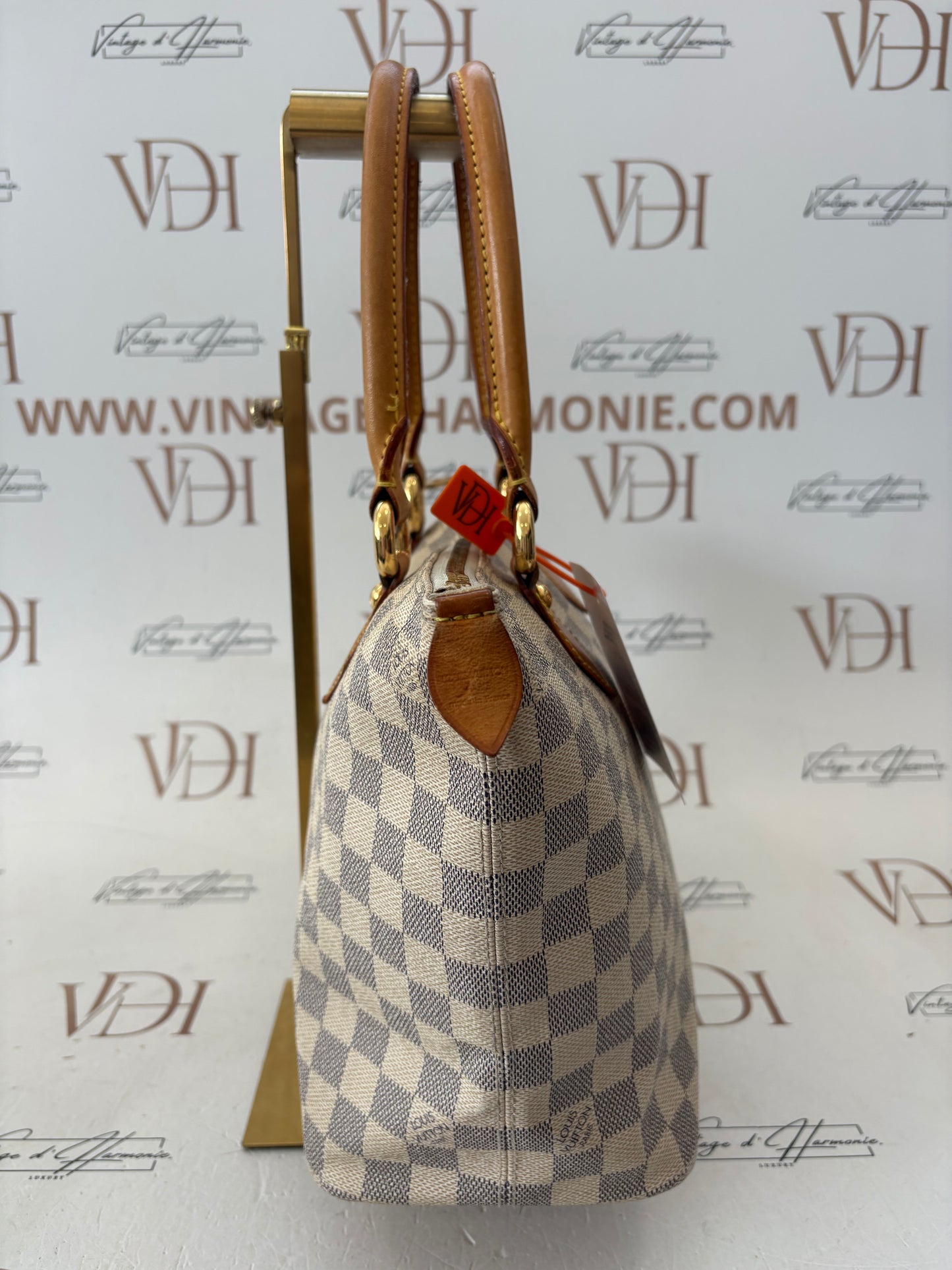 018140 - Louis Vuitton Saleya PM