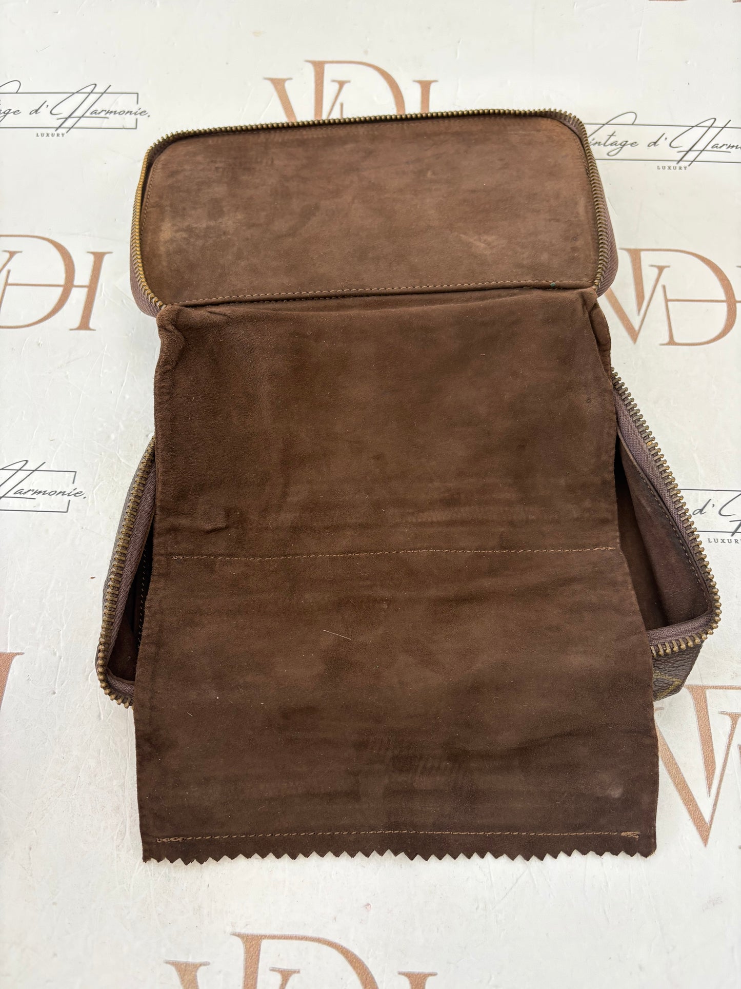 017683 - Louis Vuitton Pochette Montecarlo