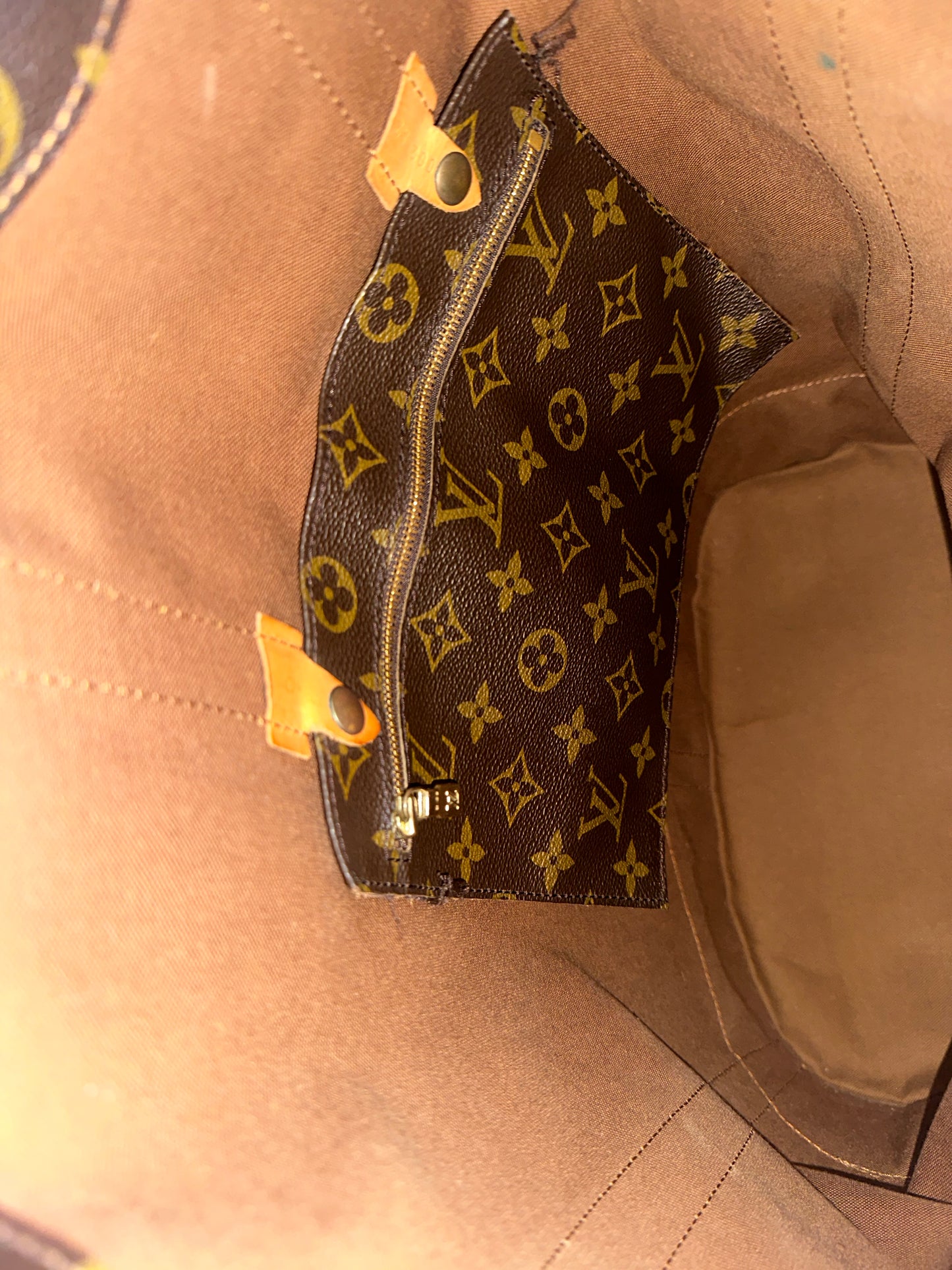 Louis Vuitton Randonnee Gm