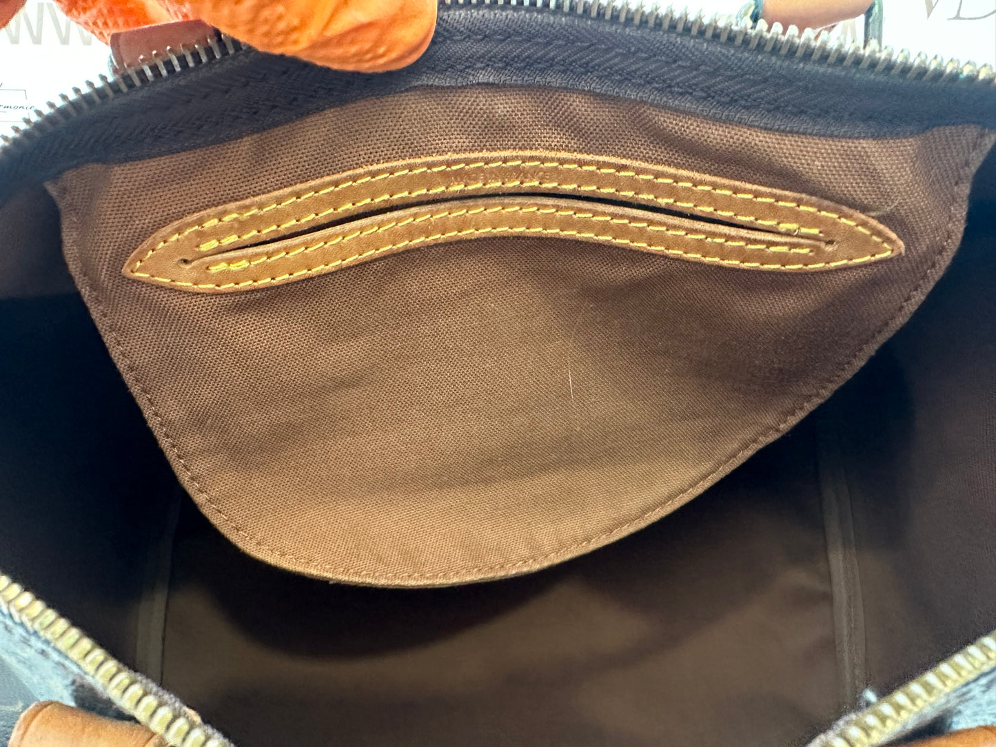 017846 - Louis Vuitton Speedy 30