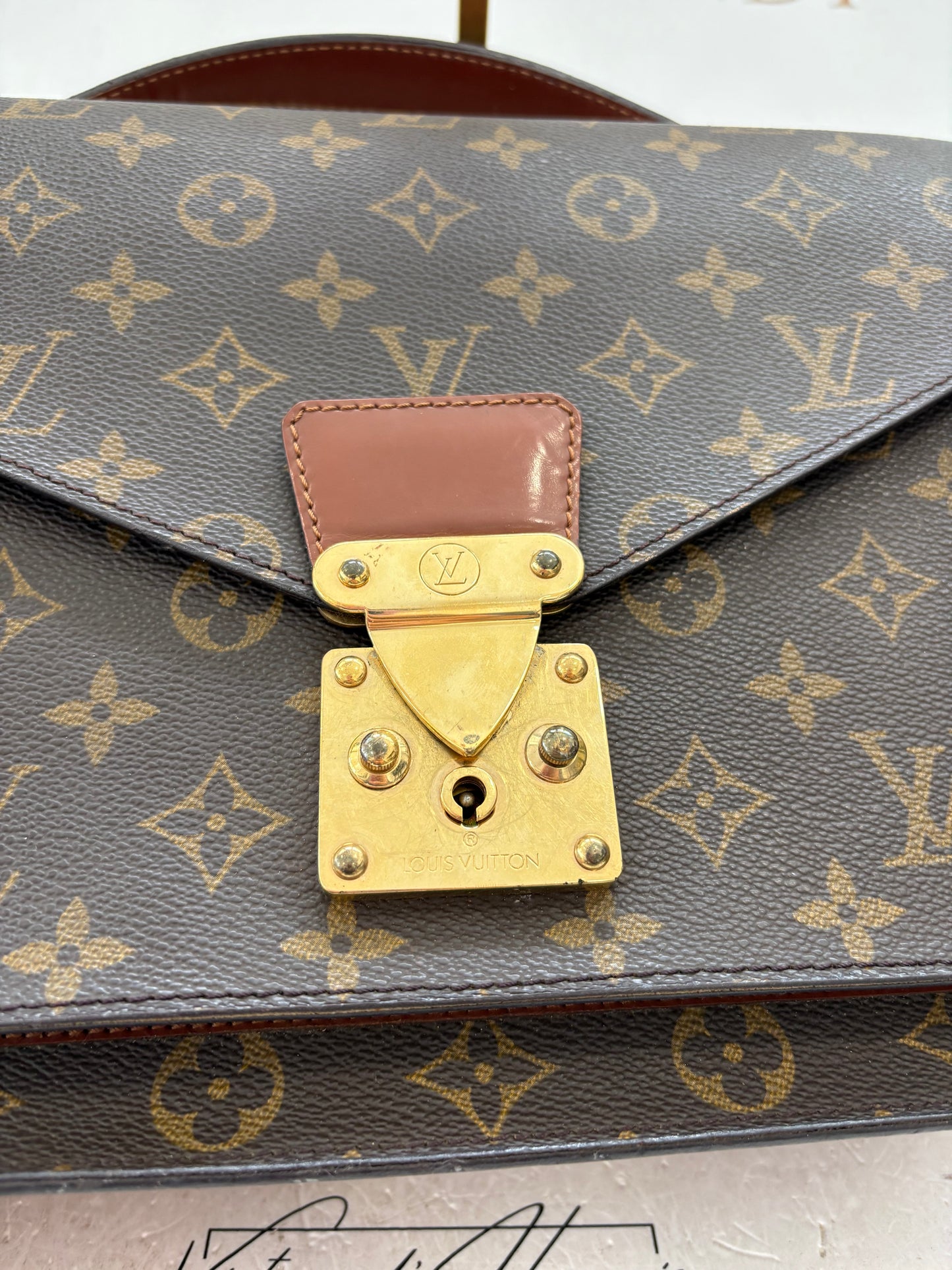 018275 - Louis Vuitton Moceau 28