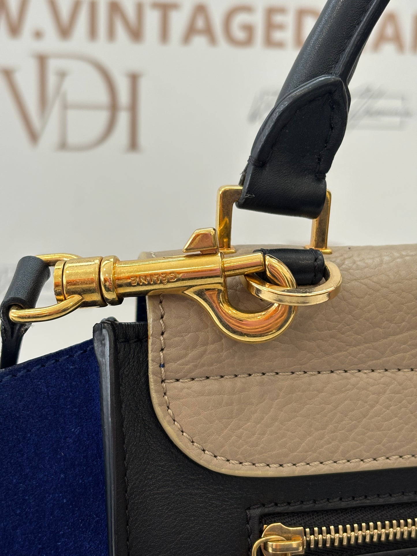 383863 - Céline Trapeze