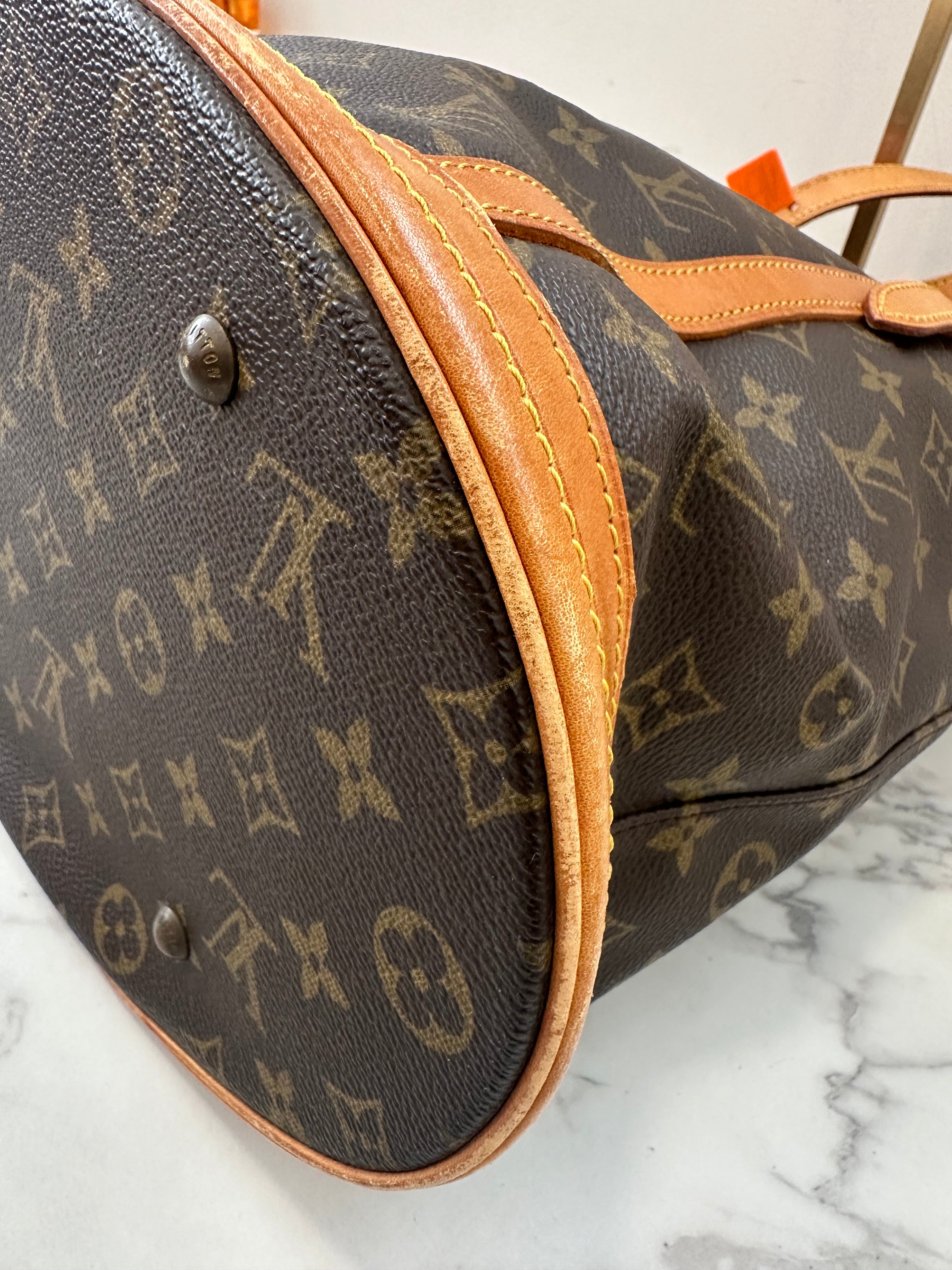 Louis Vuitton Bucket GM