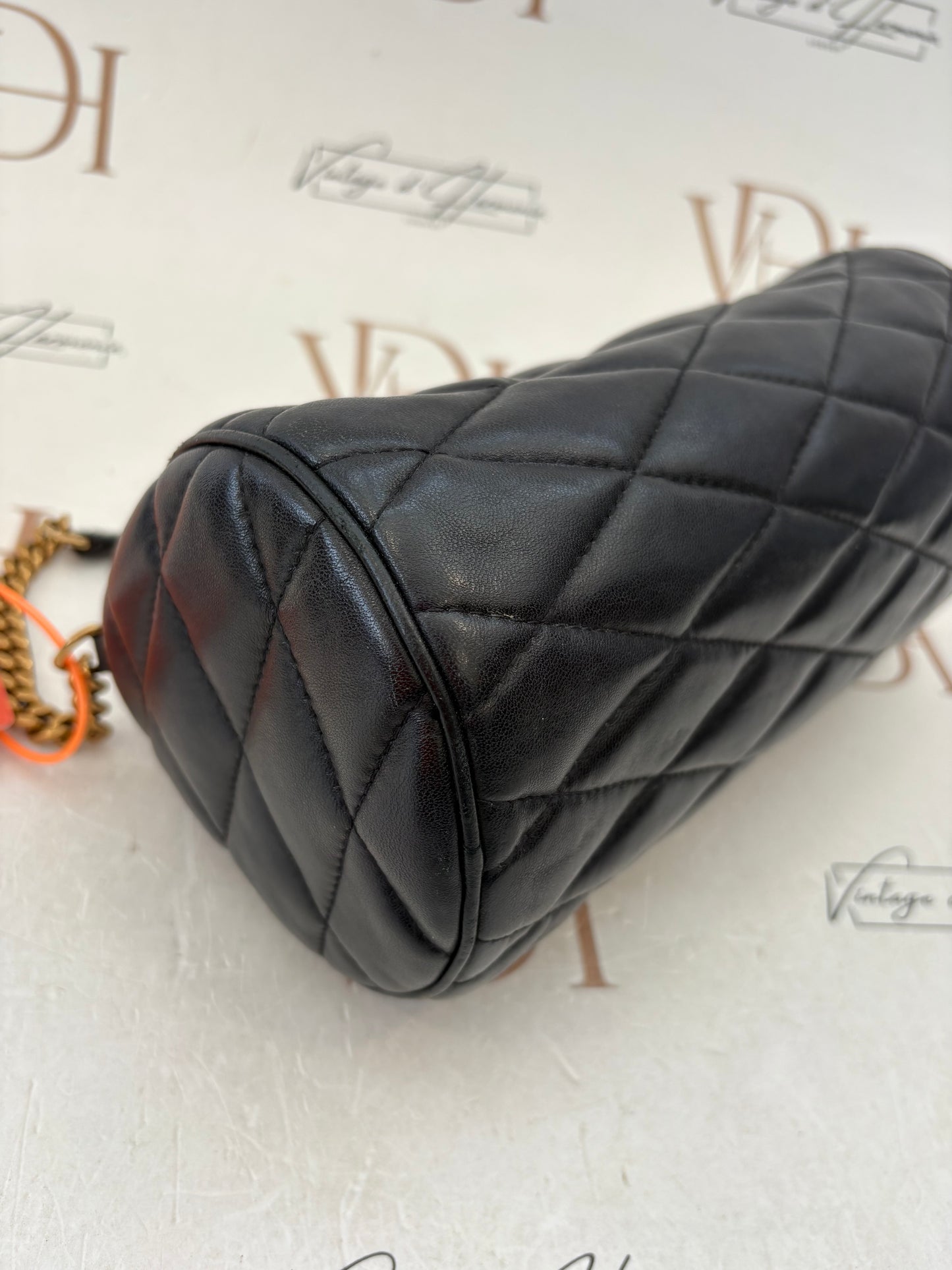383594 - Saint Laurent Sade