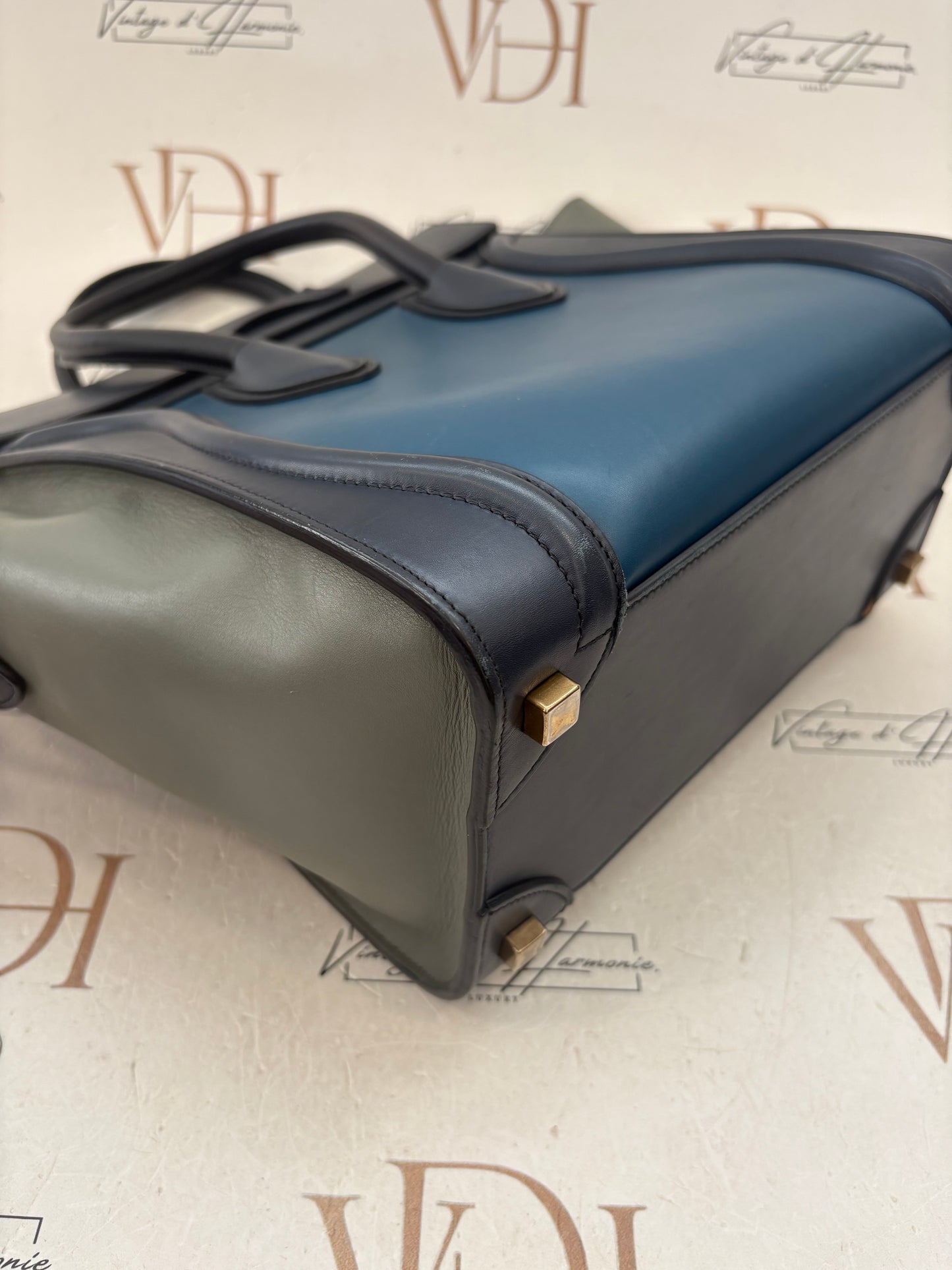 384193 - Céline Luggage