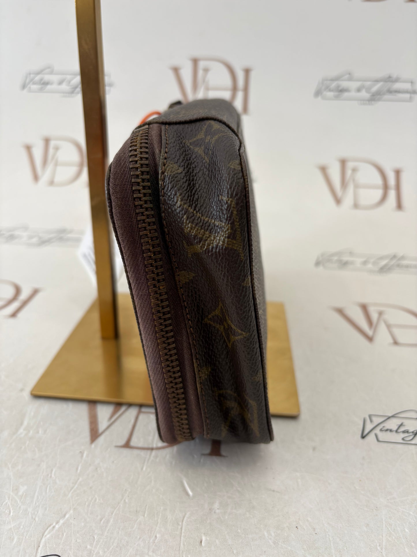 017683 - Louis Vuitton Pochette Montecarlo