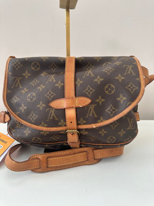 Louis Vuitton Saumur 30