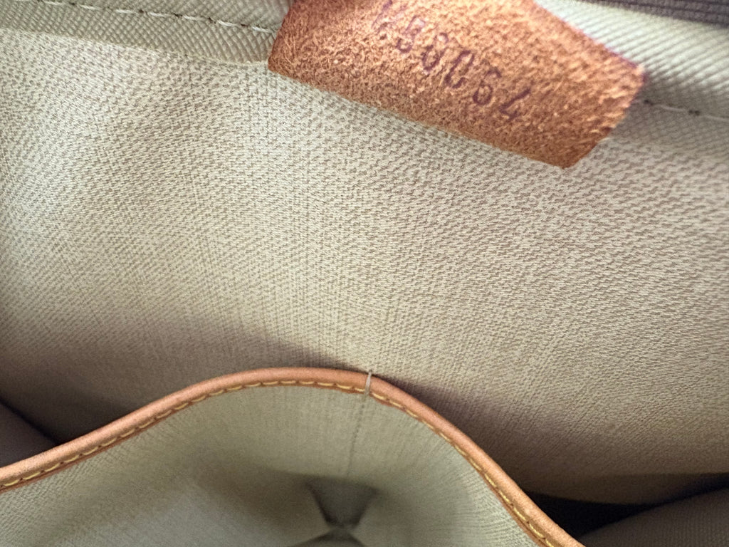 Louis Vuitton Deauville