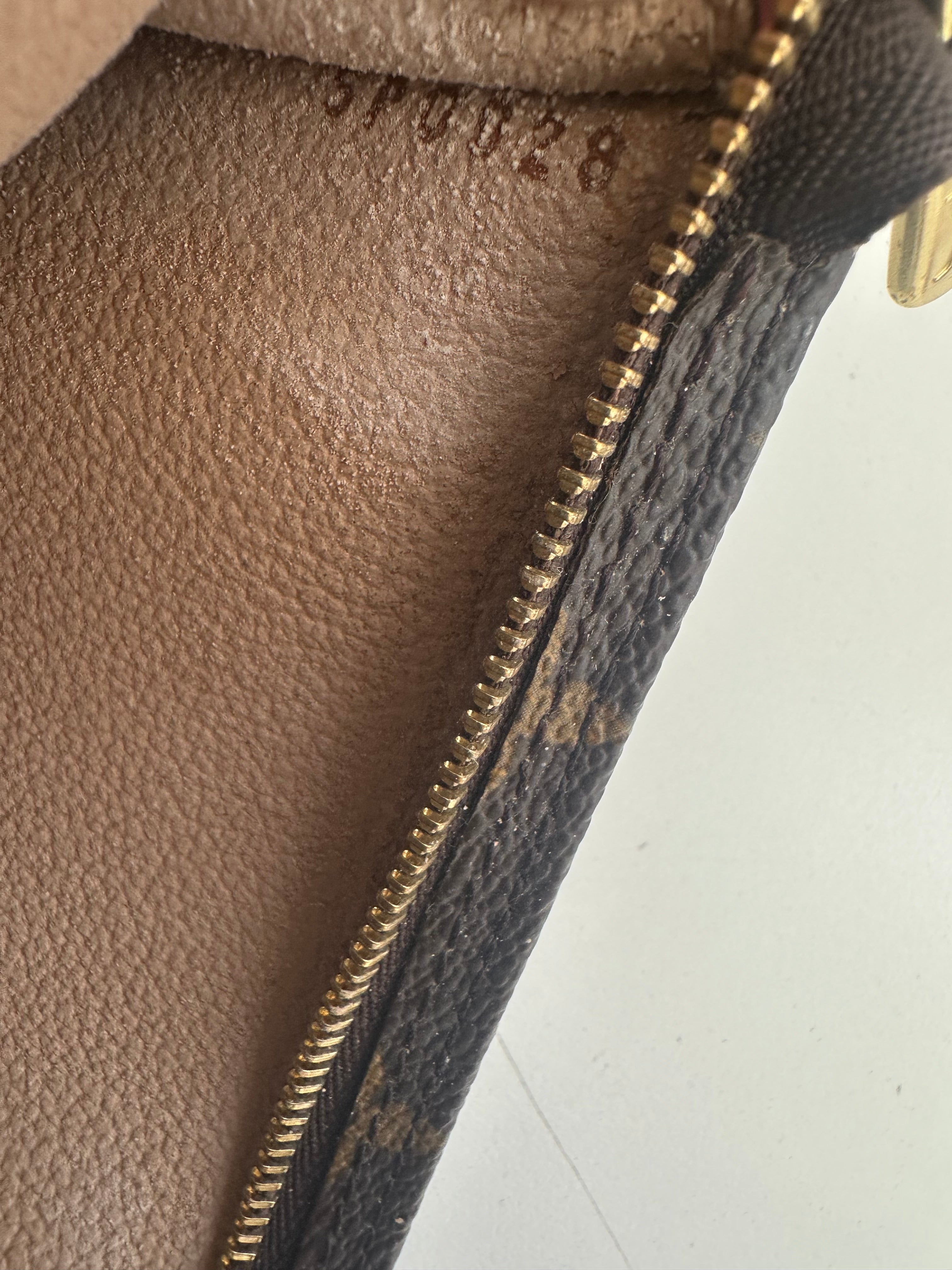 Louis Vuitton Bucket GM