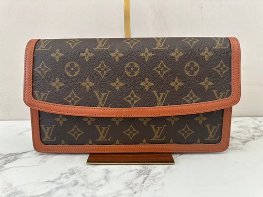Louis Vuitton Pochette Dame GM